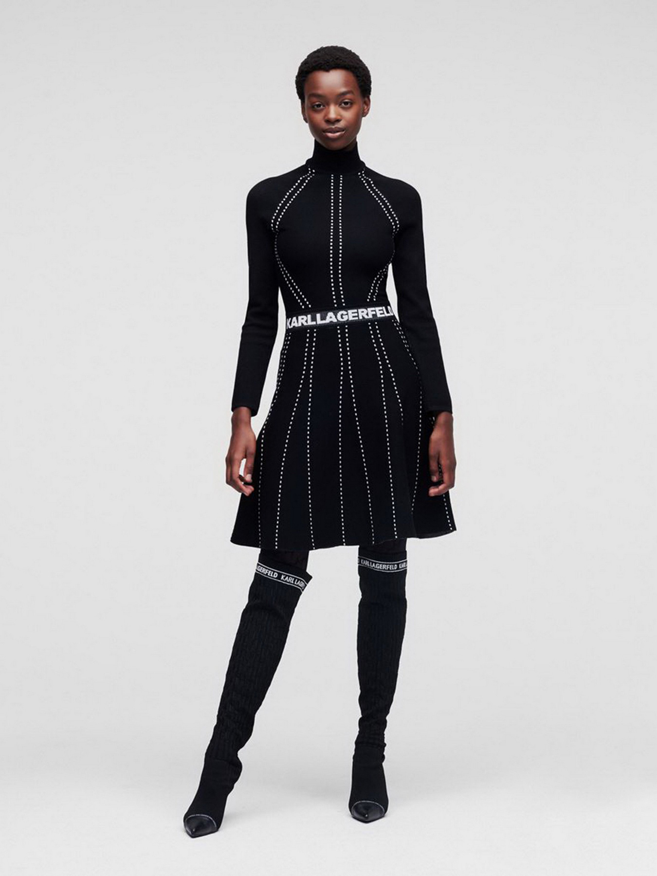 Платье мини Karl Lagerfeld модель 216W2031_999 Фото