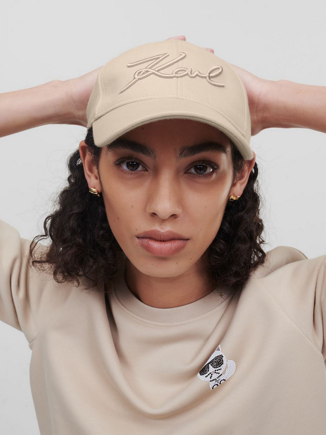 Кепка Karl Lagerfeld Signature модель 220W3419_191 Фото