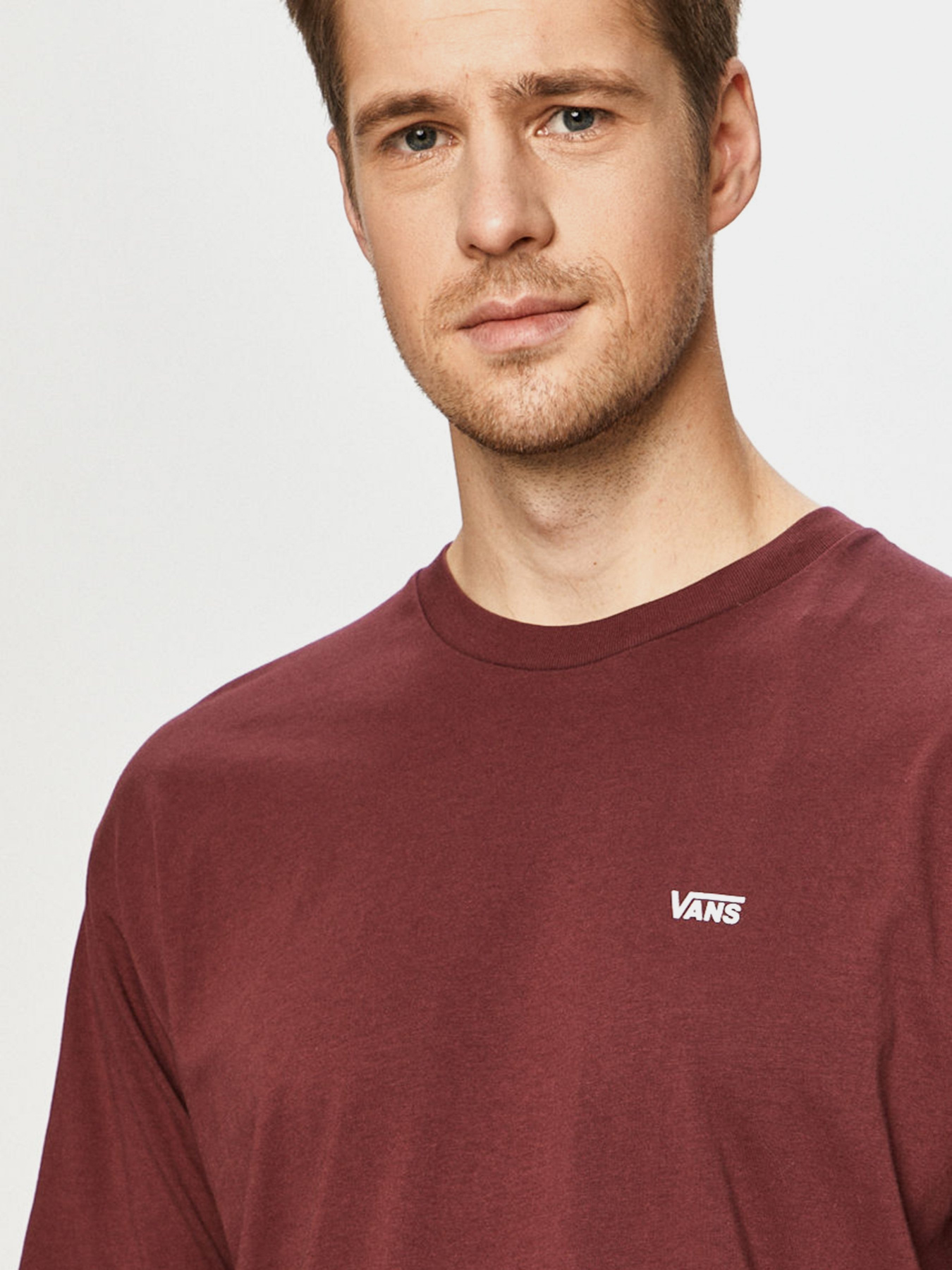 Футболки и поло Vans Left Chest Logo модель VN0A3CZEK1O1 Фото