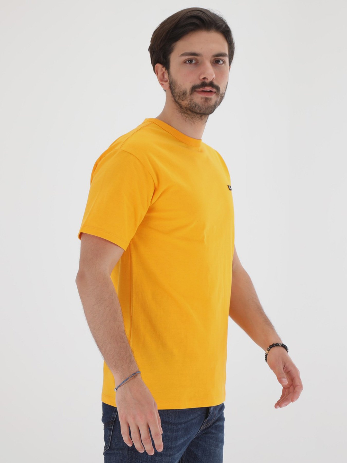 Футболки и поло Vans Off The Wall Classic модель VN0A49R7Z6F1 Фото