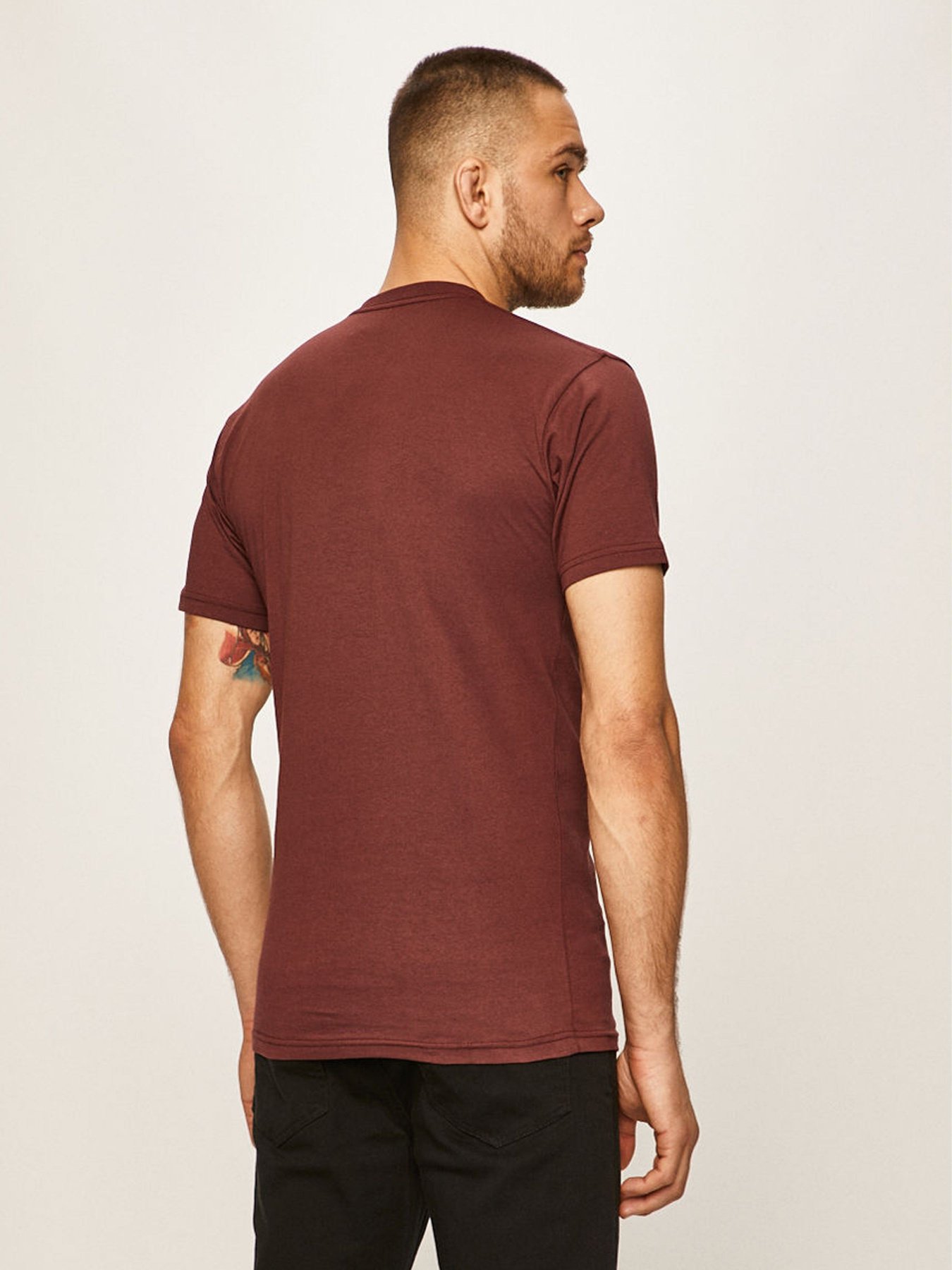 Футболка Vans Classic модель VN000GGGK1O1 Фото