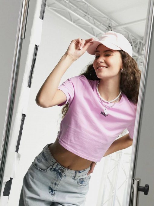 Футболки і поло Vans Flying V Crop Crew Sport модель VN0A54QU0FS1 Фото