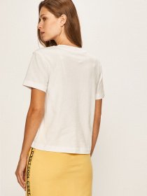 Футболка Vans BOXY модель VN0A4MFLWHT1 Фото