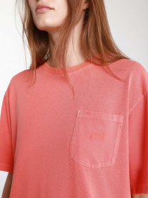 Футболки і поло Vans POCKET V модель VN0A53NSLM31 Фото