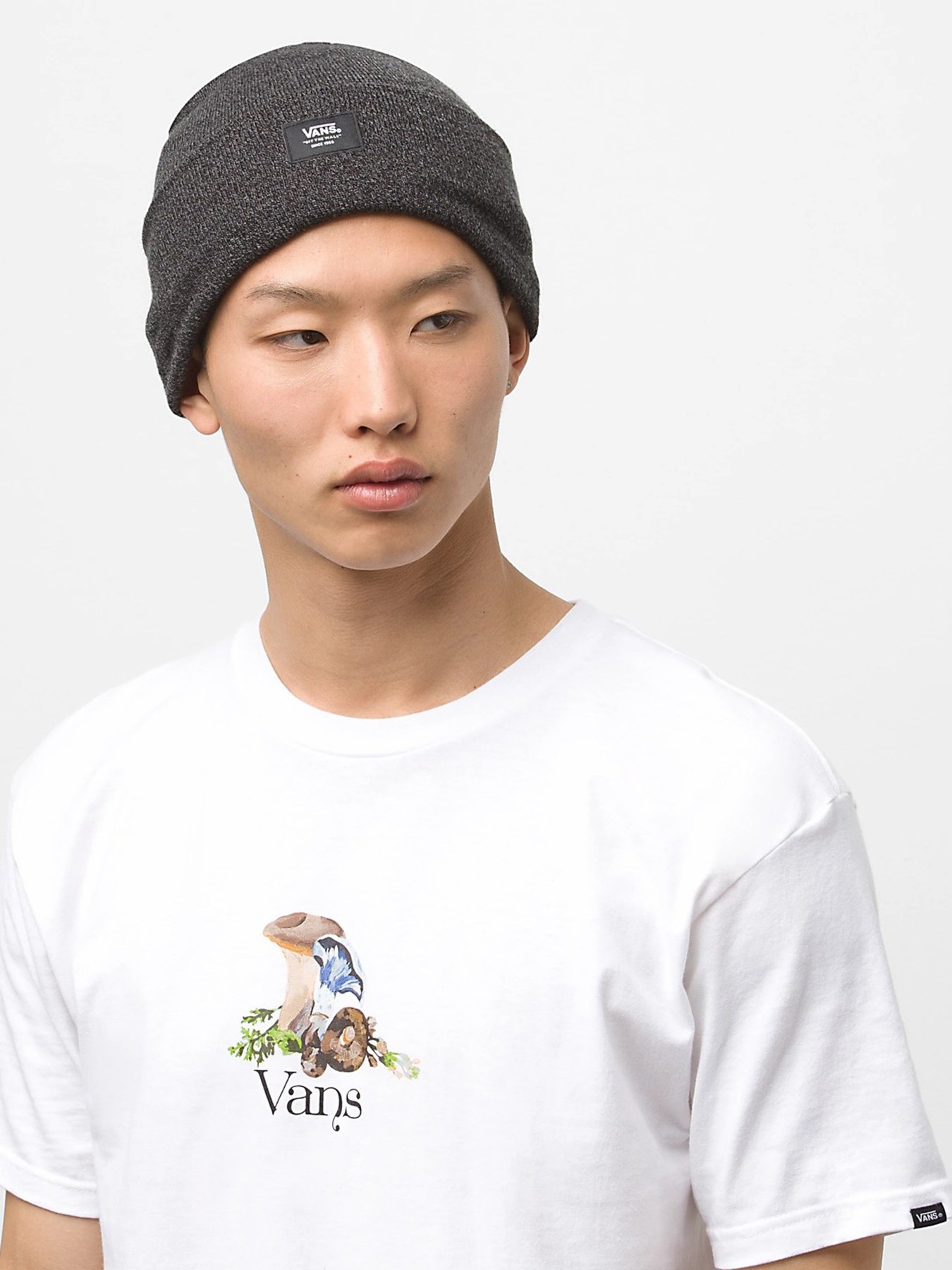 Шапка Vans MTE Cuff Beanie модель VN0A3HJ9BHH1 Шапка Vans MTE Cuff Beanie модель VN0A3HJ9BHH1 Фото