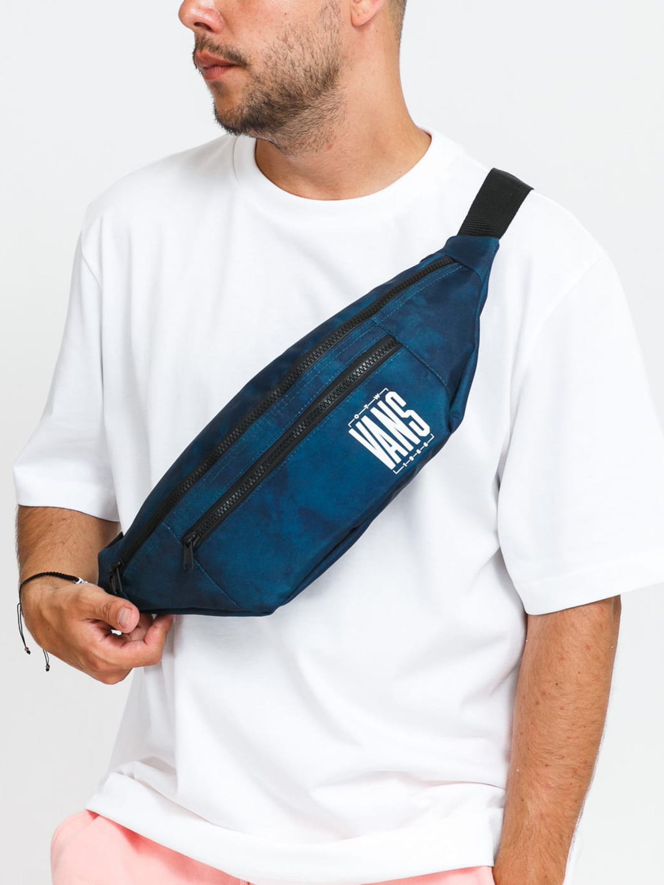 Поясная сумка Vans WARD BUM модель VN0A2ZXXZ931 Фото