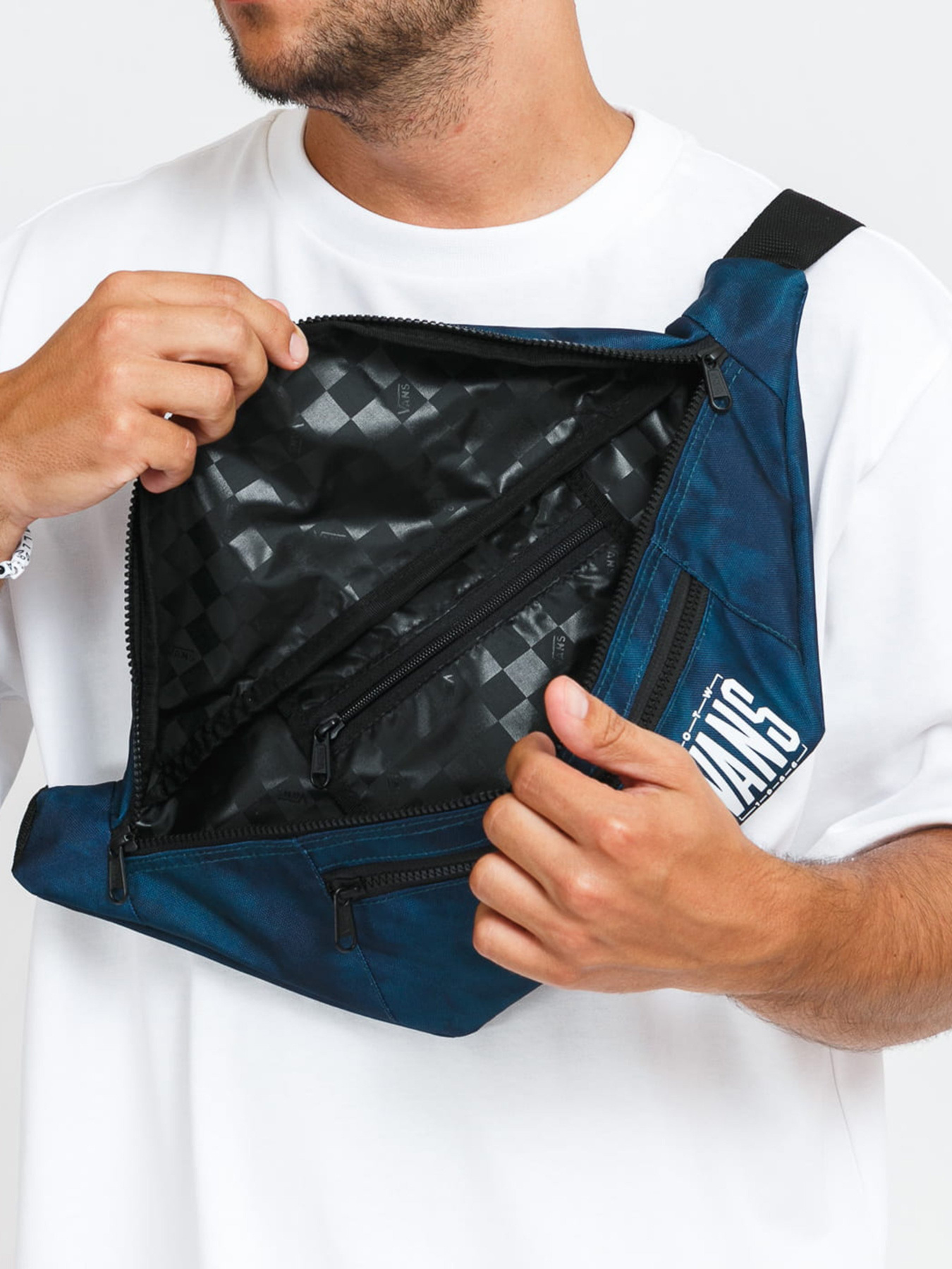 Поясная сумка Vans WARD BUM модель VN0A2ZXXZ931 Фото