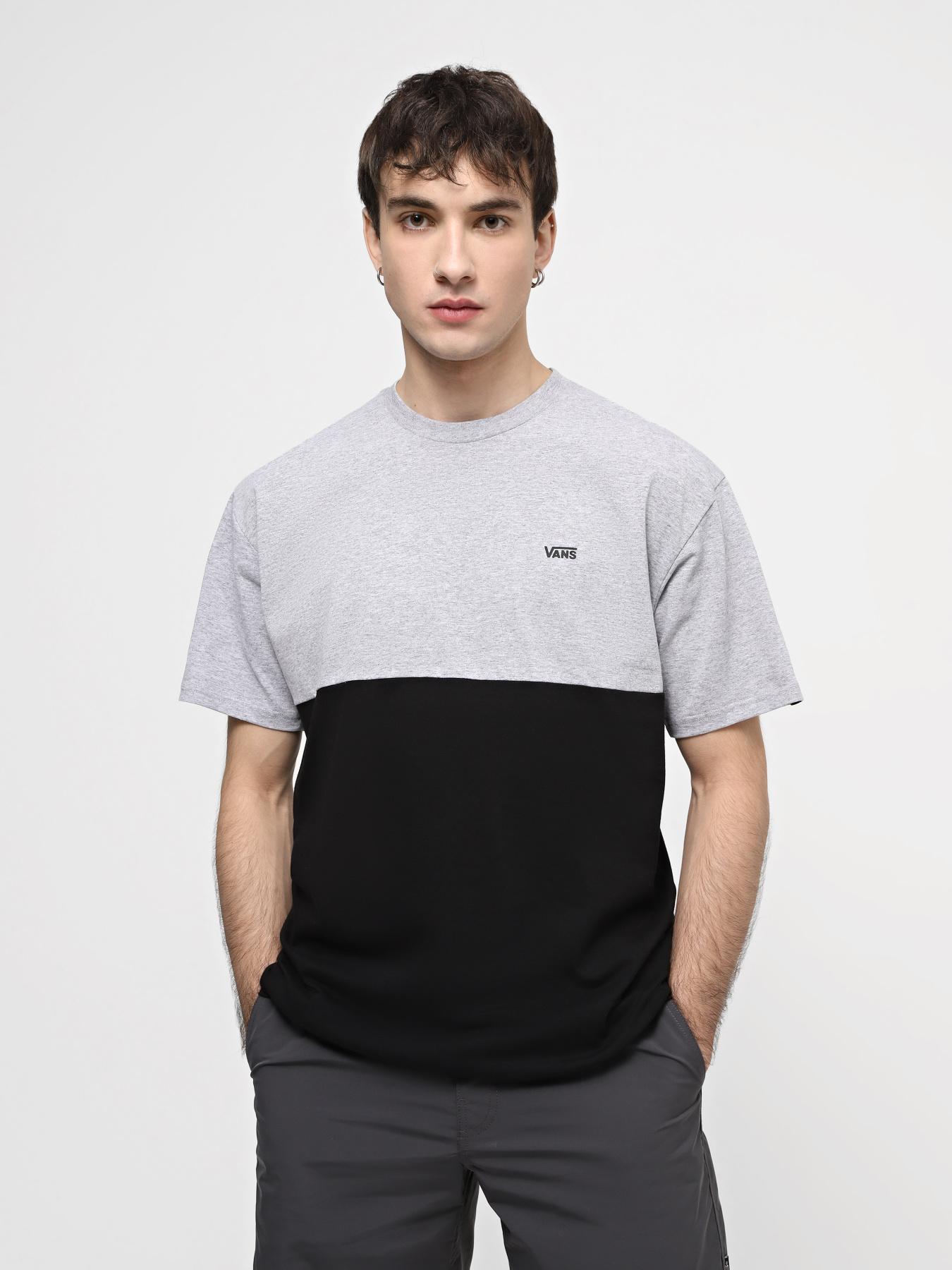 Футболка Vans Colorblock Tee модель VN0A3CZDATJ1 Фото