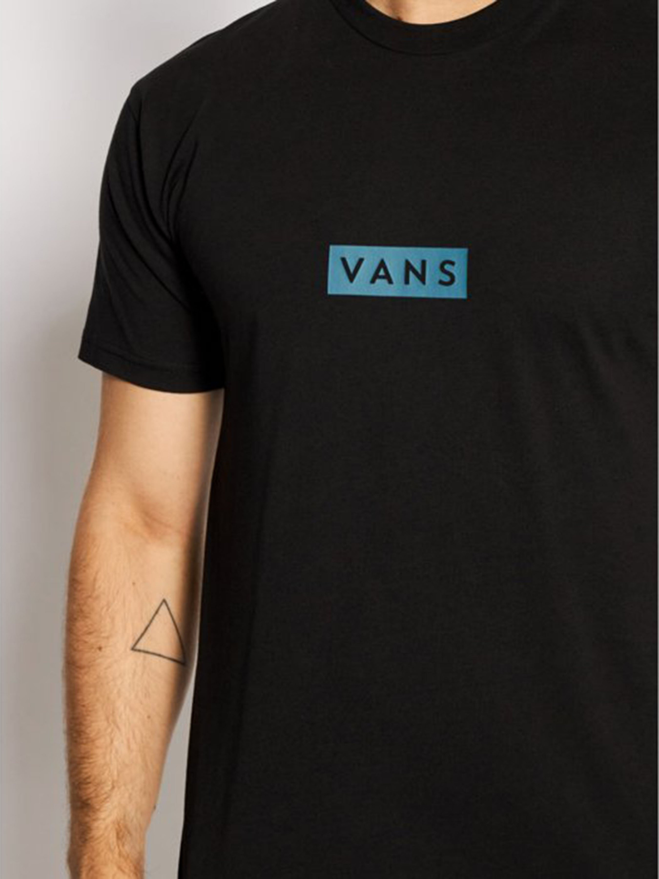 Футболки и поло Vans Classic Easy Box модель VN0A5E81Z8N1 Фото