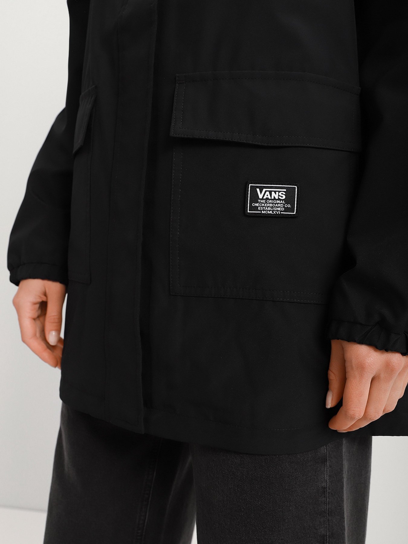 Вітровка Vans Taylor модель VN0A5GUTBLK1 Фото