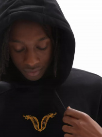 Худи Vans Off The Wall Gallery Nathan K модель VN0A5KQ8BLK1 Фото