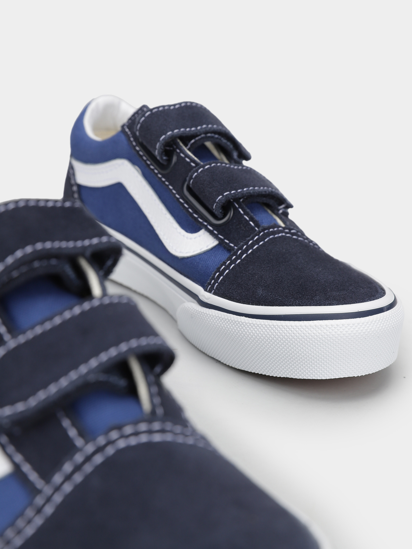 Кеды низкие Vans Old Skool V модель VN000VHENWD1 Фото