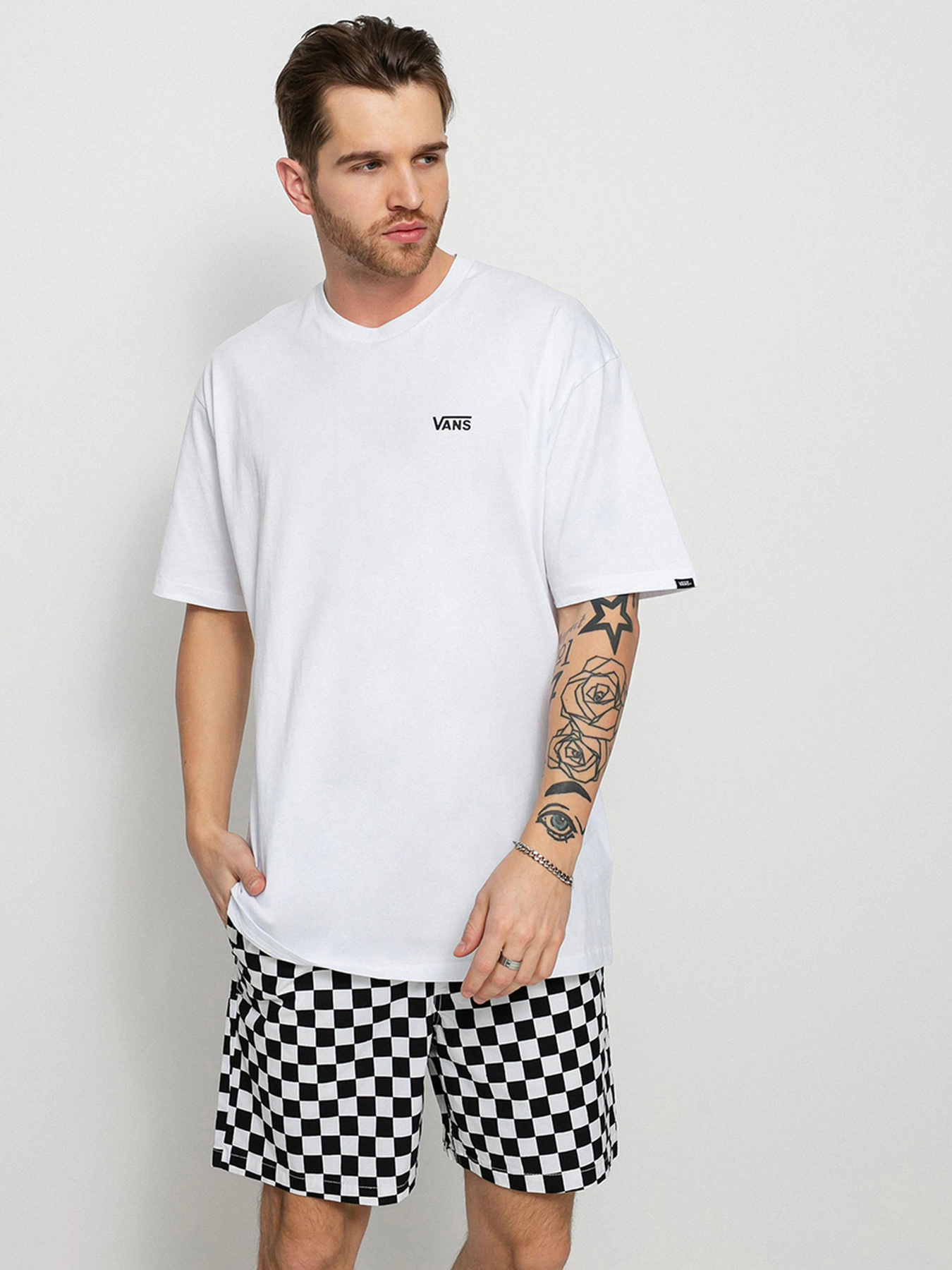 Футболки і поло Vans Left Chest Logo Plus модель VN0A54TFYB21 Фото