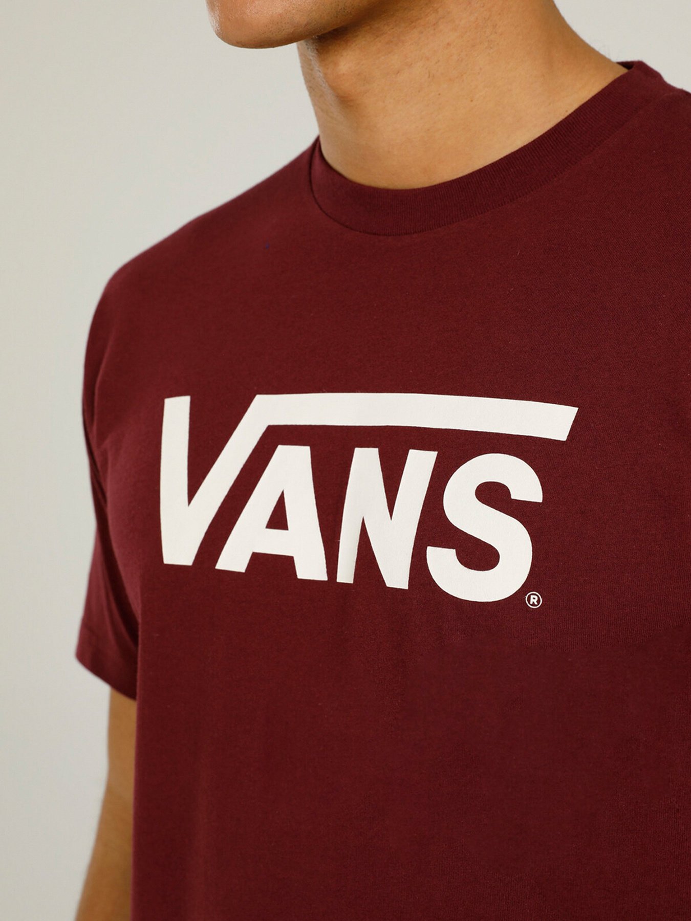 Футболки і поло Vans Drop V модель VN0A5HMHKG21 Футболки і поло Vans Drop V модель VN0A5HMHKG21 Фото