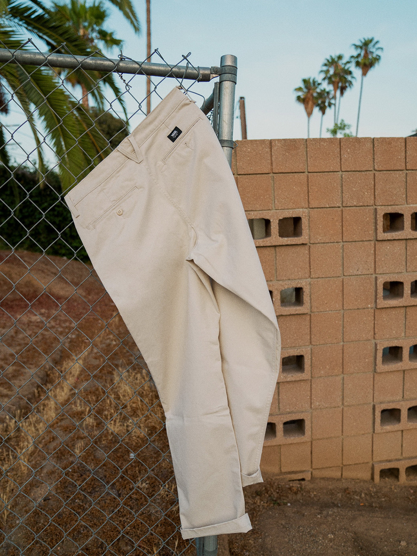 Брюки повседневные Vans Authentic Chino модель VN0A5FJB2N11 Фото