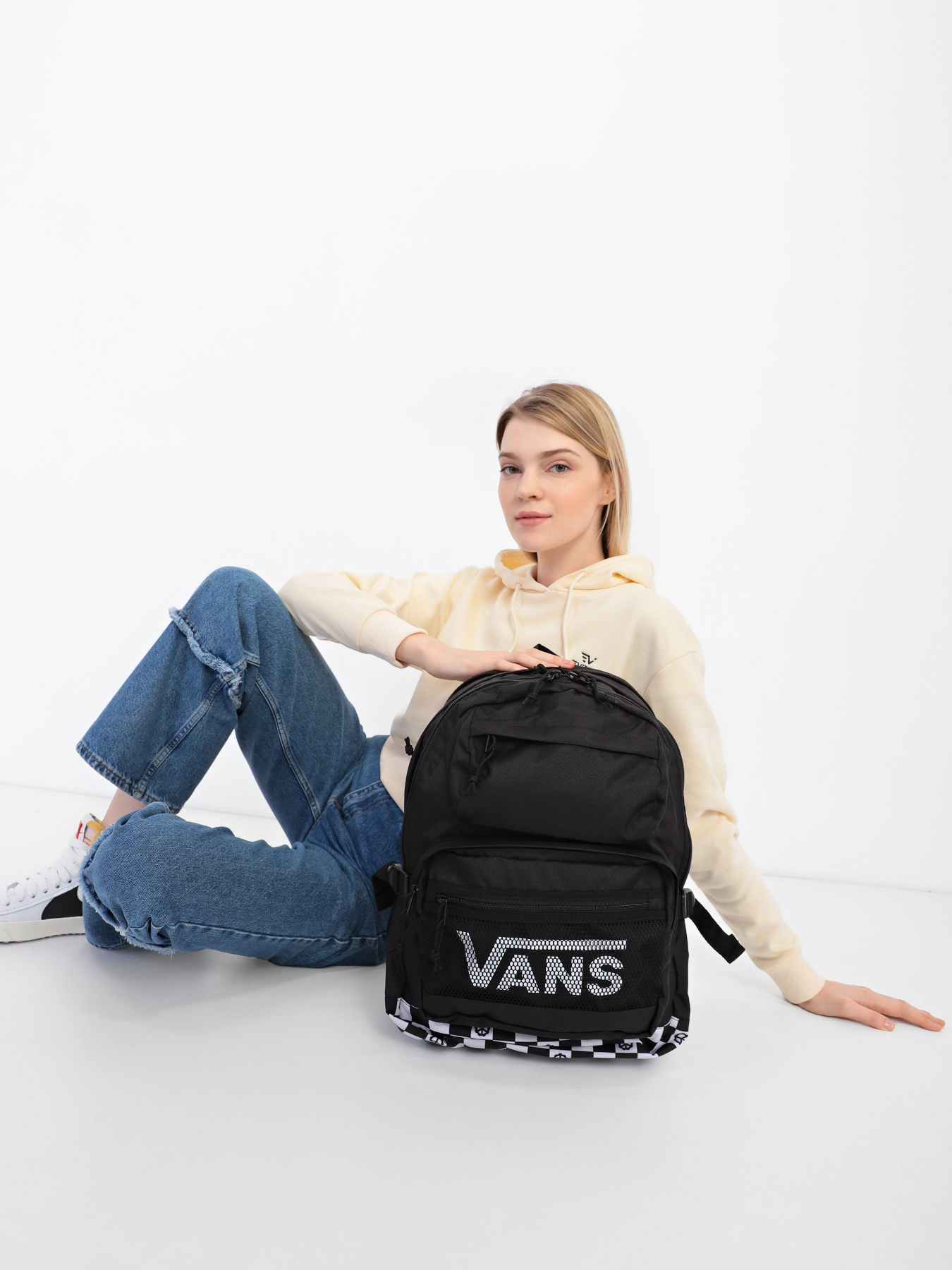 Рюкзаки Vans STASHER модель VN0A4S6YB8C1 Рюкзаки Vans STASHER модель VN0A4S6YB8C1 Фото