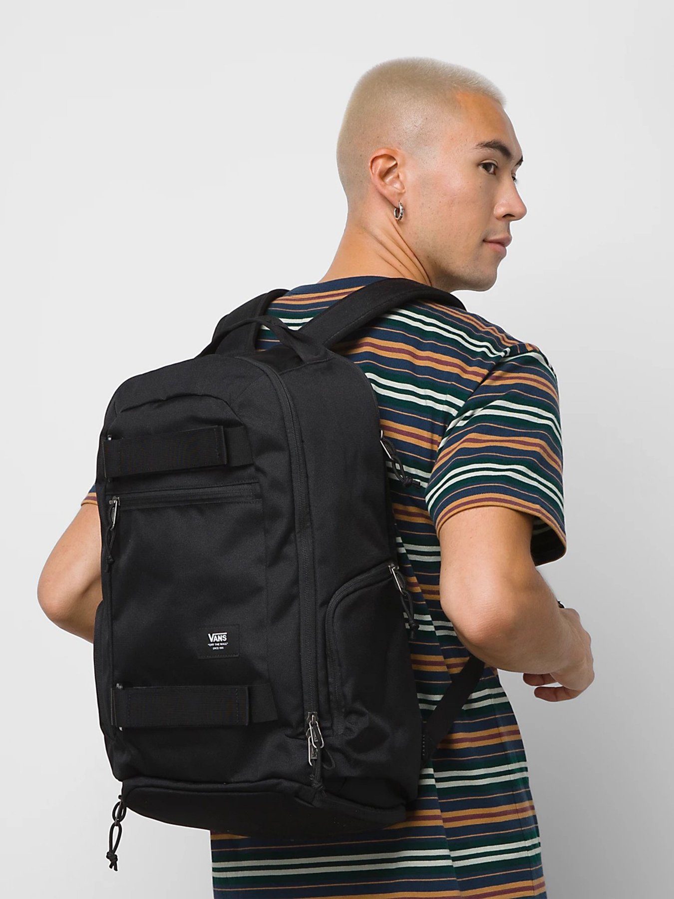 Рюкзаки Vans DX Skatepack модель VN0A7SCJBLK1 Фото