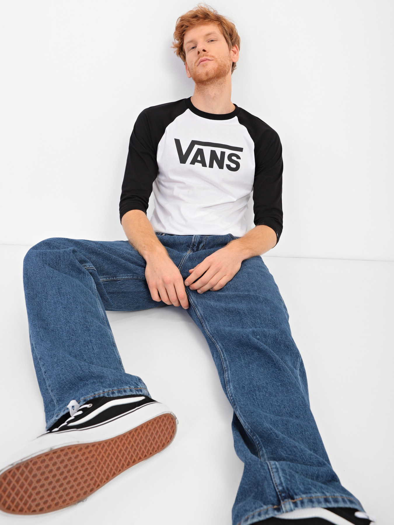 Лонгслив Vans CLASSIC модель VN0002QQYB21 Лонгслив Vans CLASSIC модель VN0002QQYB21 Фото