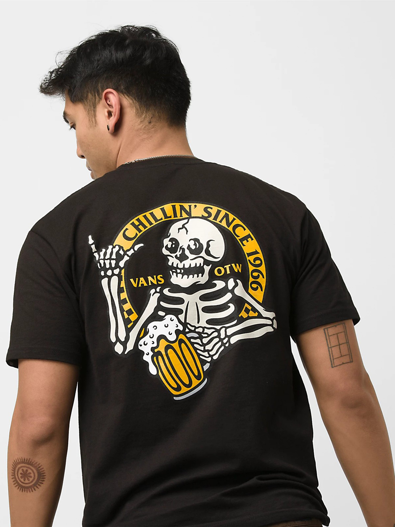 Футболка Vans Chillin Since 66 модель VN0A7S6GBLK1 Фото