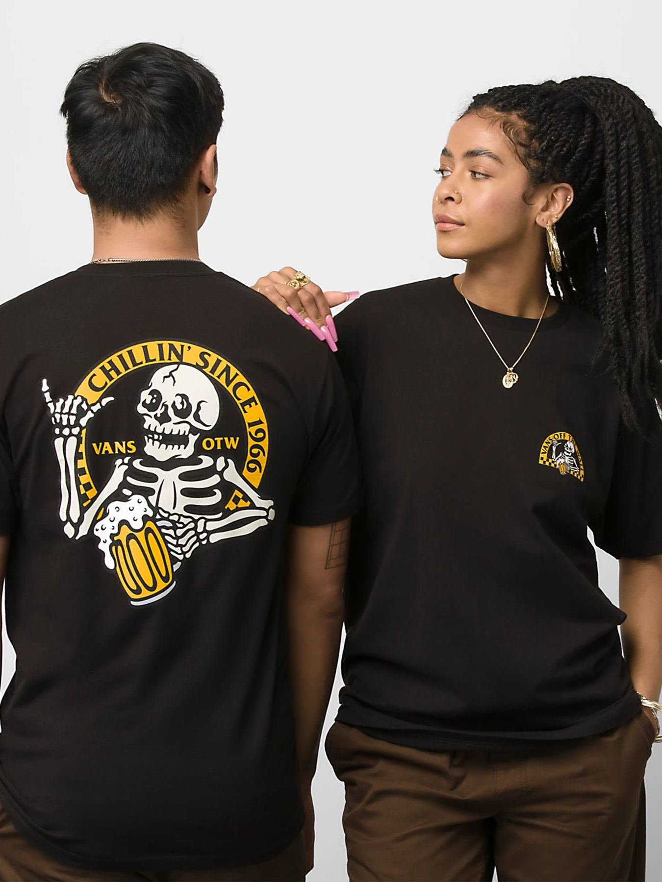 Футболка Vans Chillin Since 66 модель VN0A7S6GBLK1 Фото