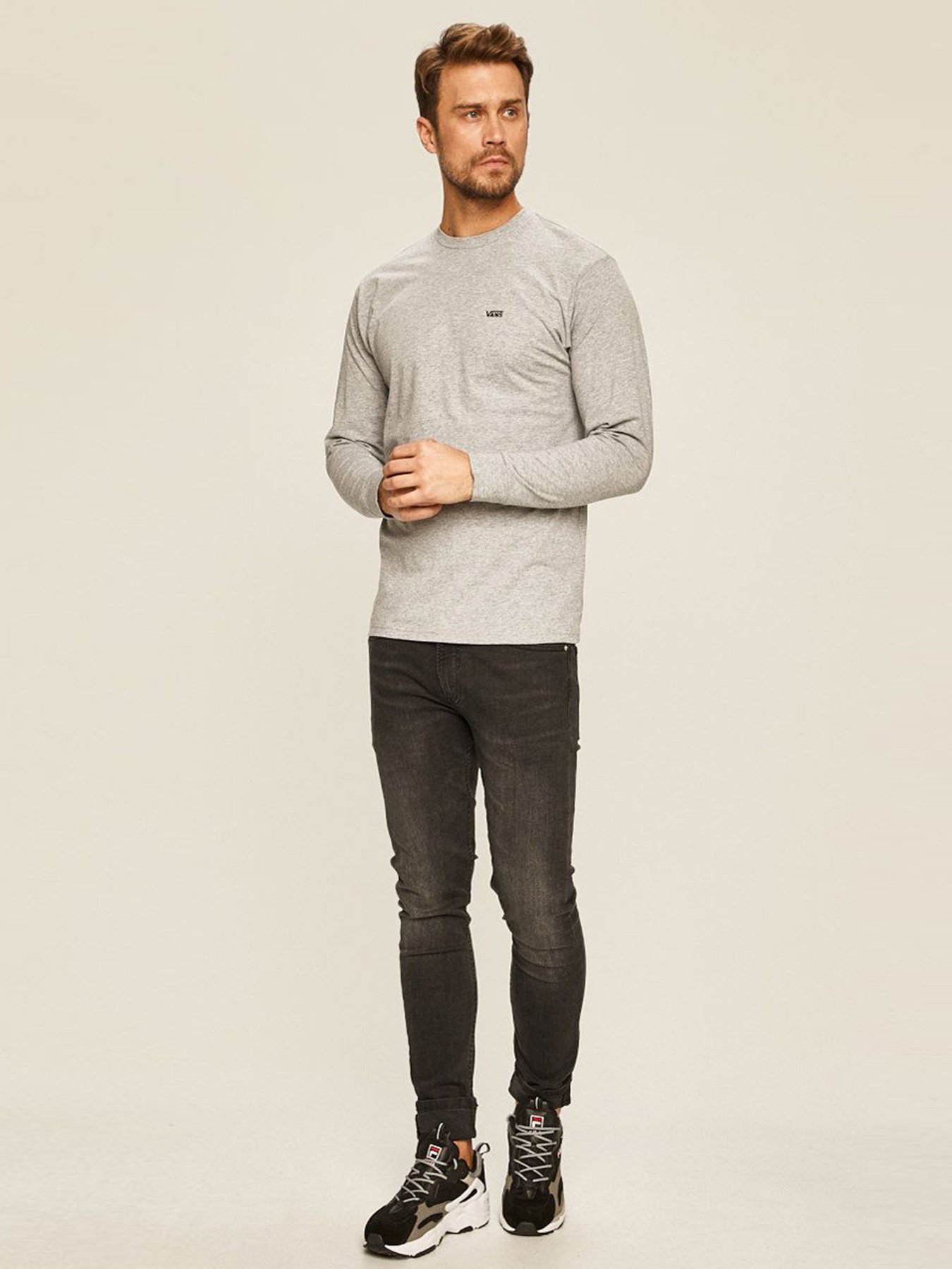 Лонгслив Vans Left Chest Hit модель VN0A49LCATJ1 Фото