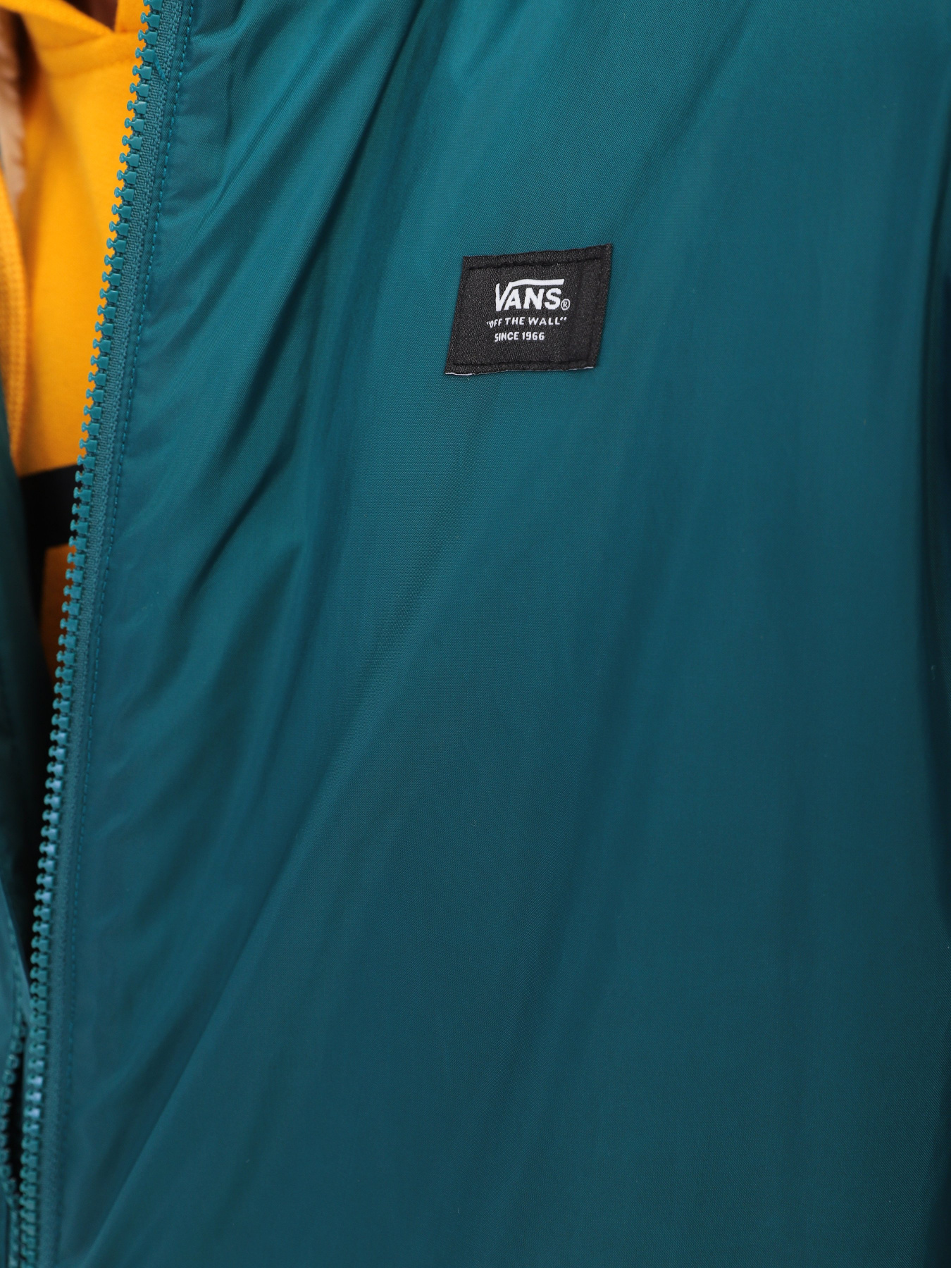 Демисезонная куртка Vans Harvard Windbreaker модель VN0A7S8WY8B1 Фото