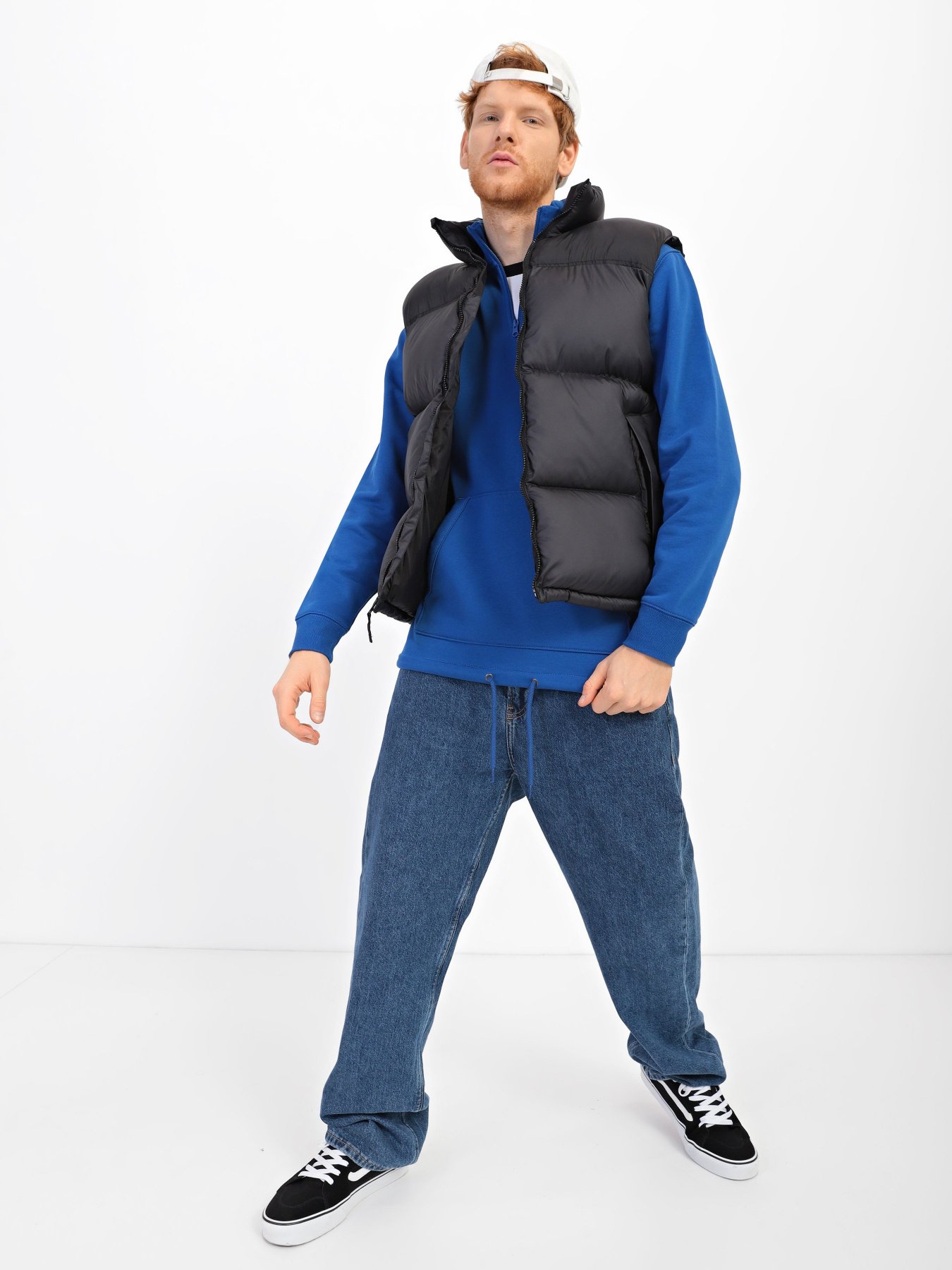 Жилет Vans ROCKLEDGE VEST модель VN0A7S8LBLK1 Фото