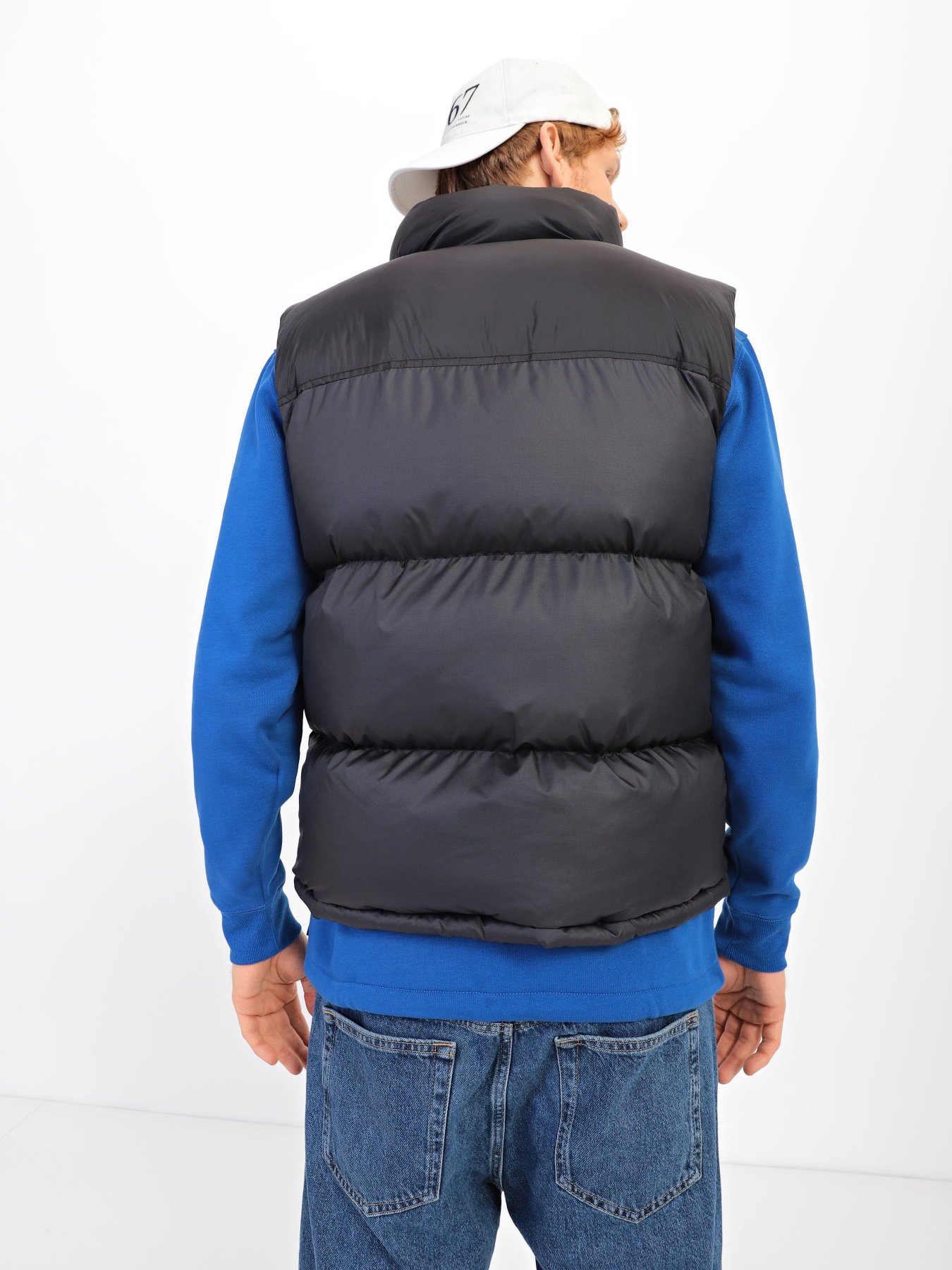 Жилет Vans ROCKLEDGE VEST модель VN0A7S8LBLK1 Фото