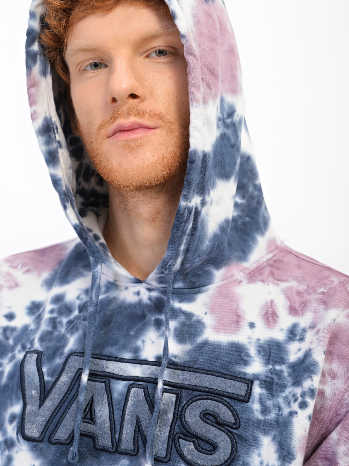 Худи Vans REVERSE APPLIQUE модель VN0A7S7TY8V1 Худи Vans REVERSE APPLIQUE модель VN0A7S7TY8V1 Фото