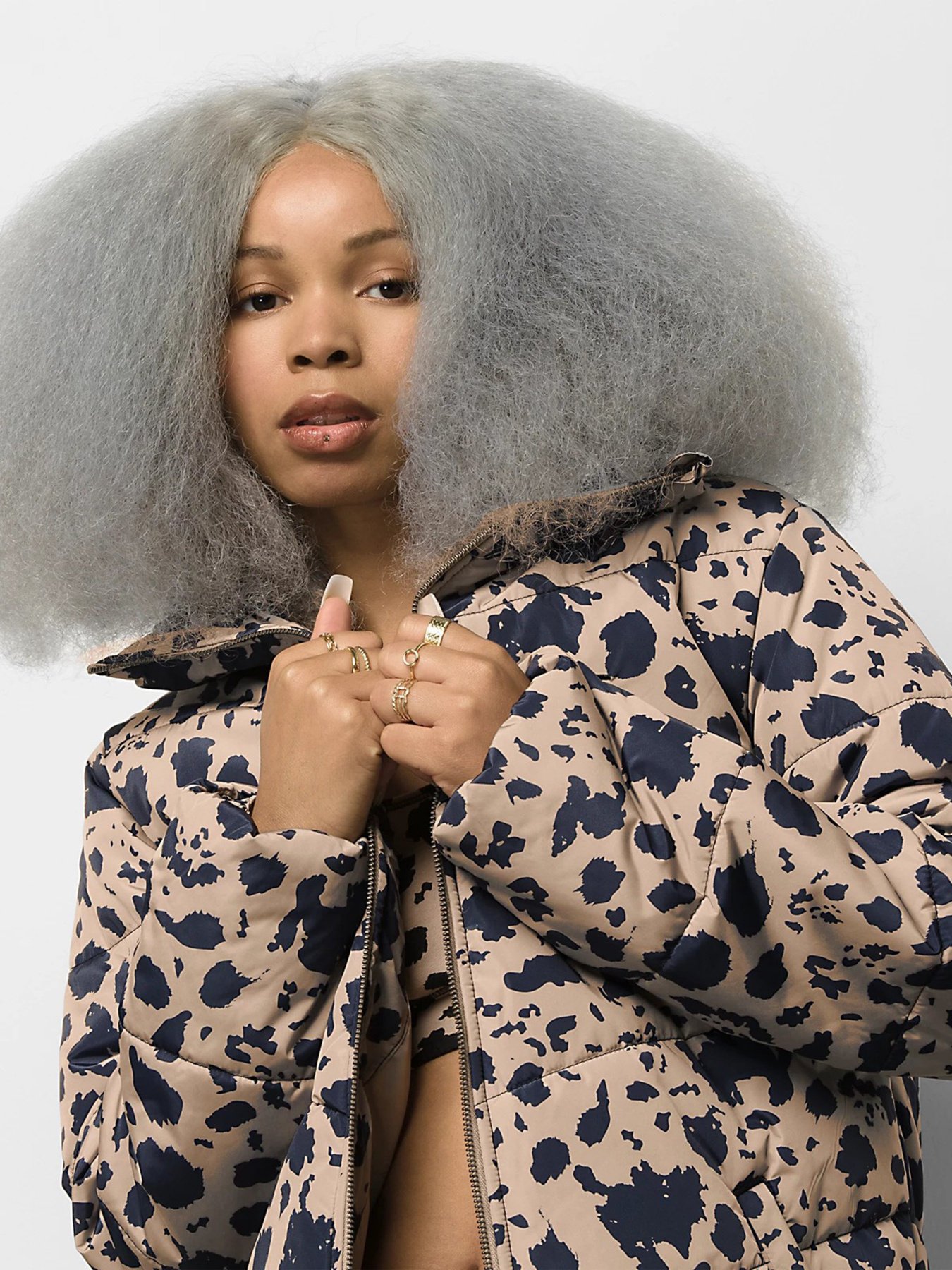 Демісезонна куртка Vans Foundry Puffer MTE модель VN0A7YK6BLK1 Фото