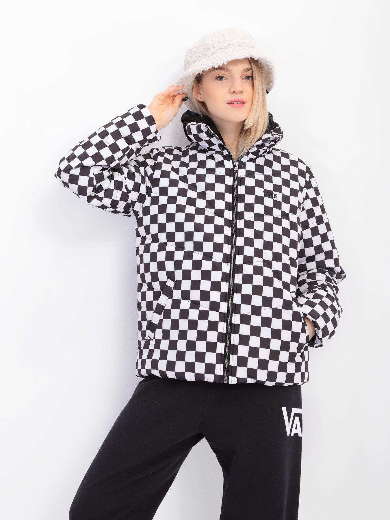 Зимняя куртка Vans Foundry модель VN0A7YK67051 Зимняя куртка Vans Foundry модель VN0A7YK67051 Фото