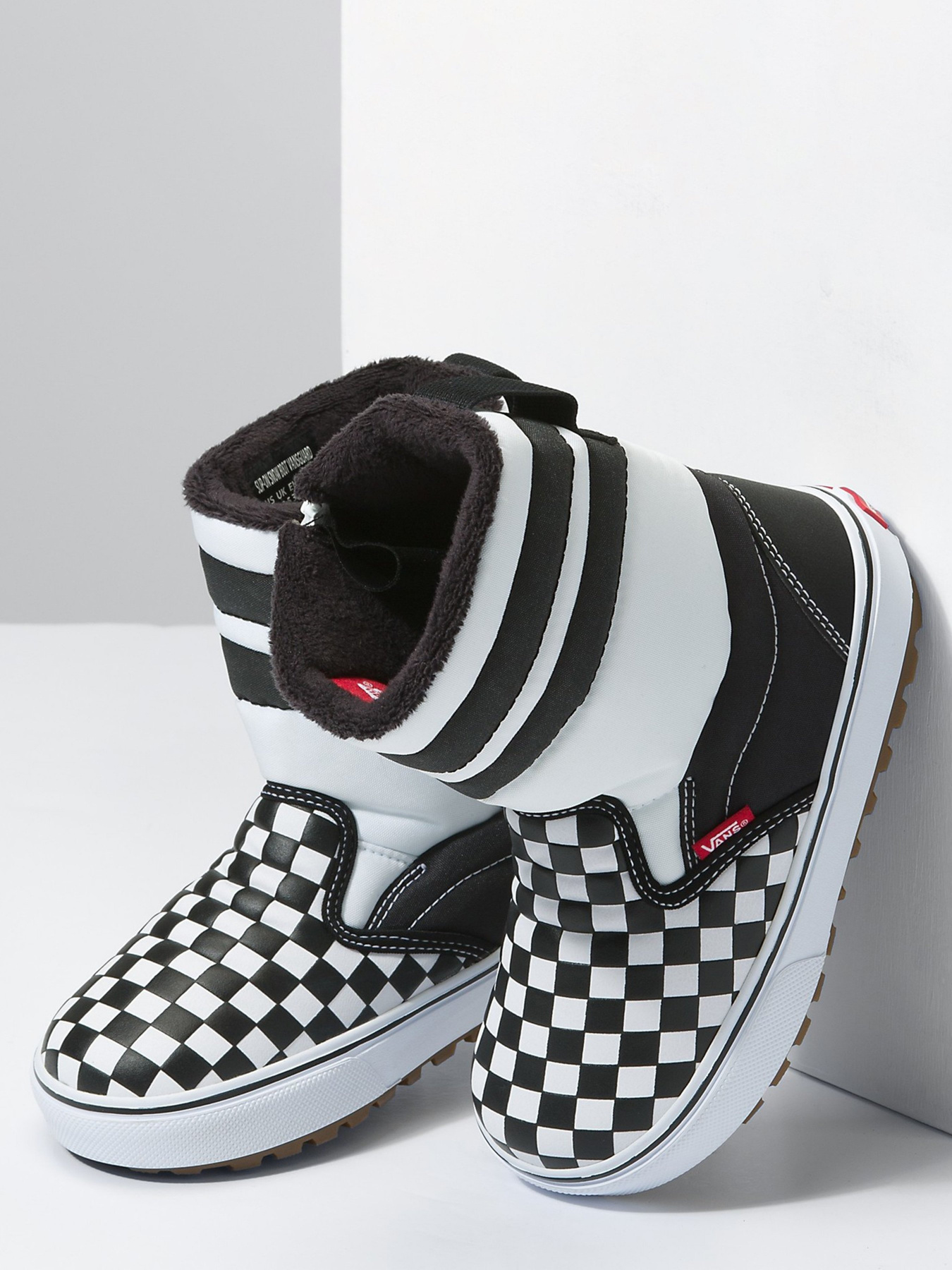 Сапоги дутики Vans Vansguard модель VN0005UX7051 Фото