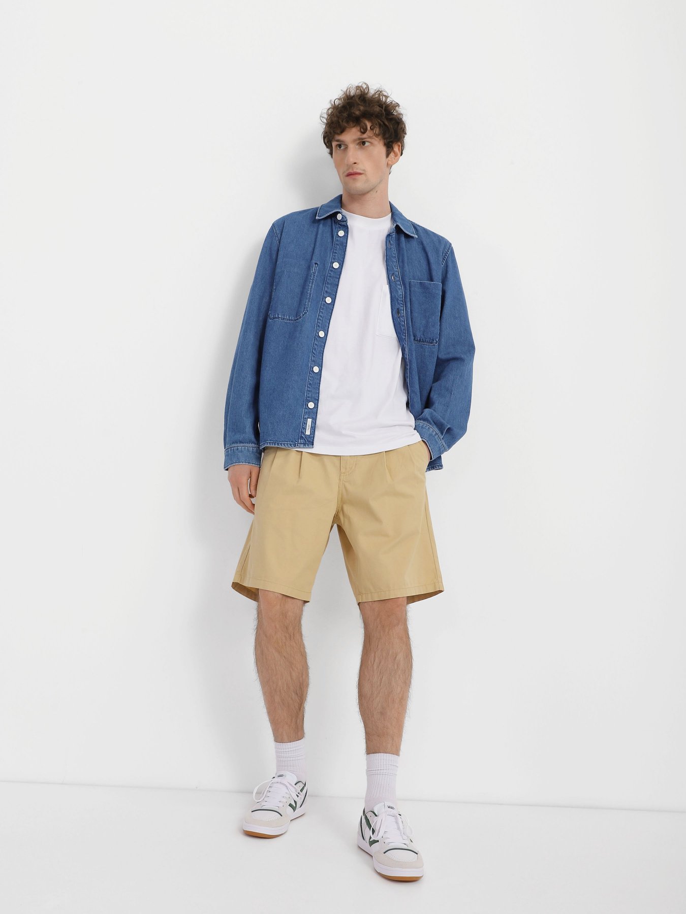 Шорты спортивные Vans Authentic Chino модель VN0005ZUYUU1 Фото