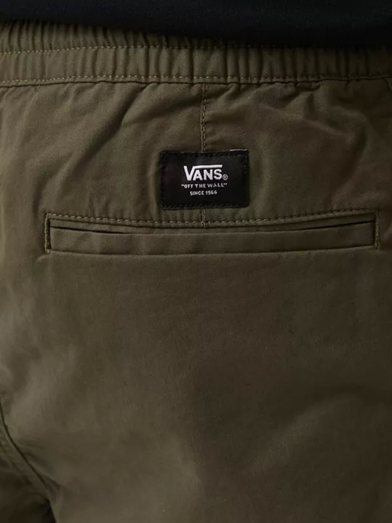 Шорти спортивні Vans Range Relaxed Elastic модель VN0A5FKDKCZ1 Фото