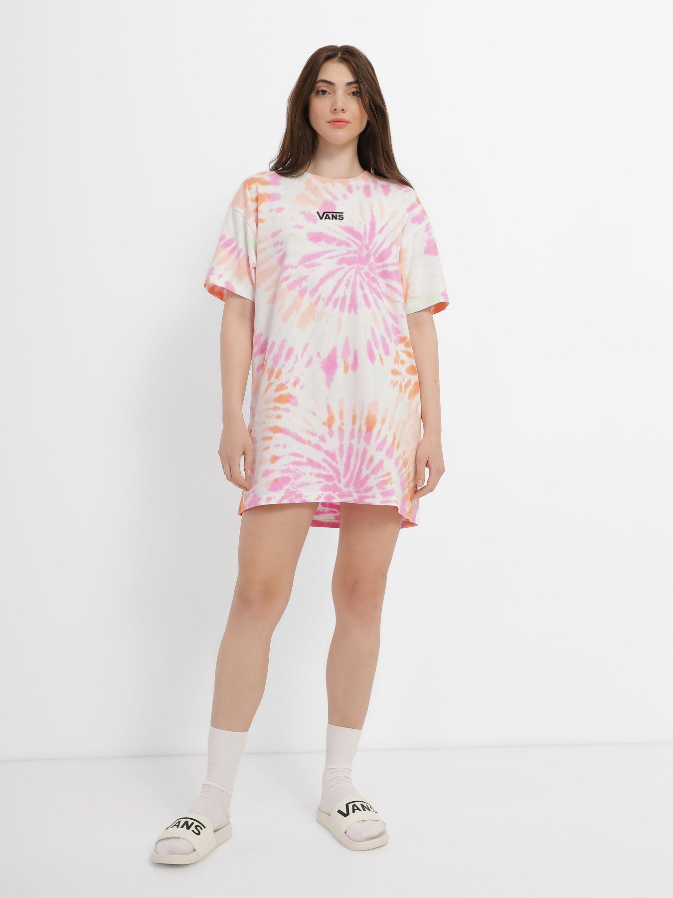 Платье-футболка Vans Resort Wash Center Vee модель VN00046QWHT1 Фото