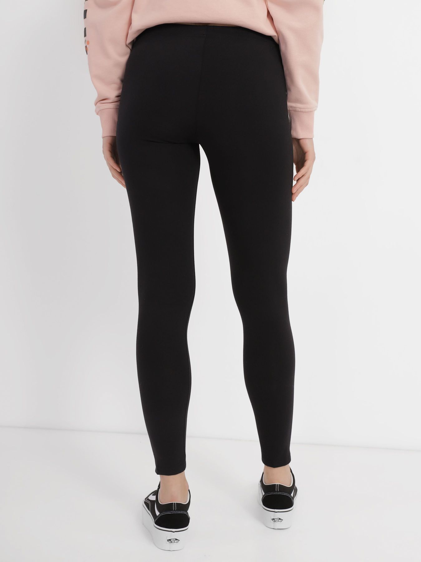 Легінси Vans Chalkboard Classic модель VN0A4S9WBLK1 Фото