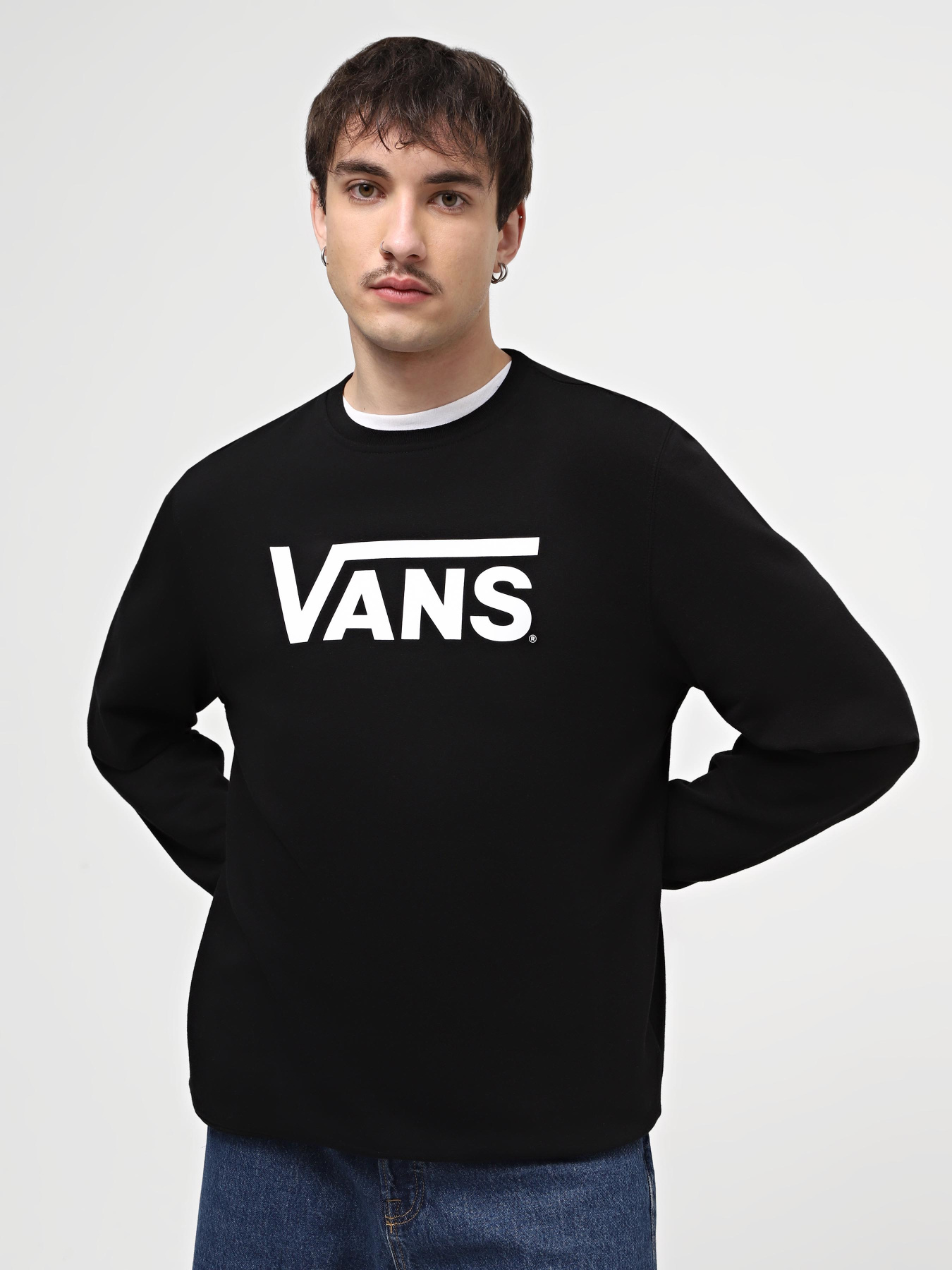Світшот Vans Classic Crew-B модель VN0A7Y3UBLK1 Фото