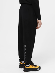 Штаны спортивные Vans Trecker модель VN0A7UC8BLK1 Фото