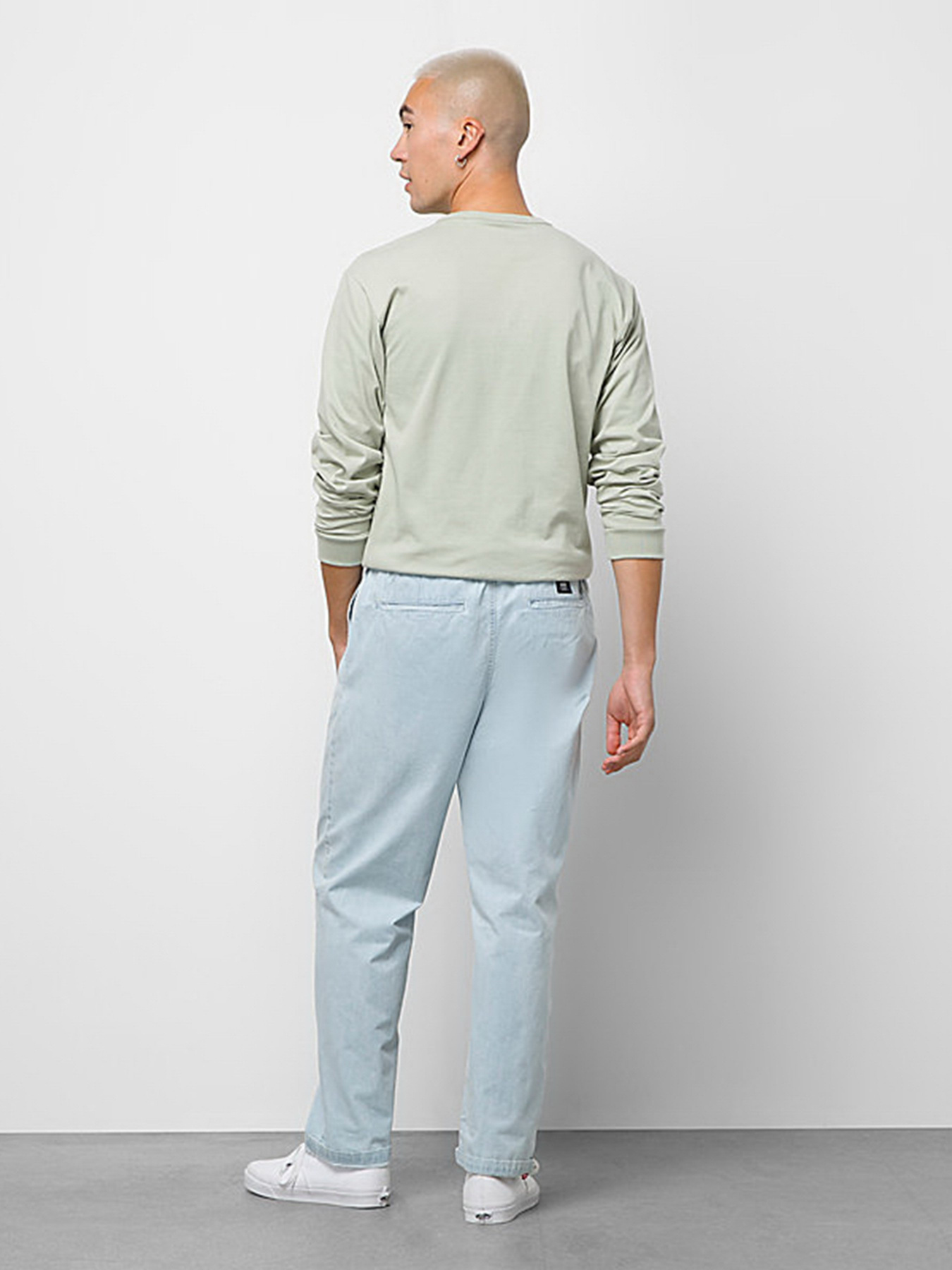 Широкі джинси Vans Range Denim Loose Tapered Elastic модель VN0005Z2TTJ1 Фото