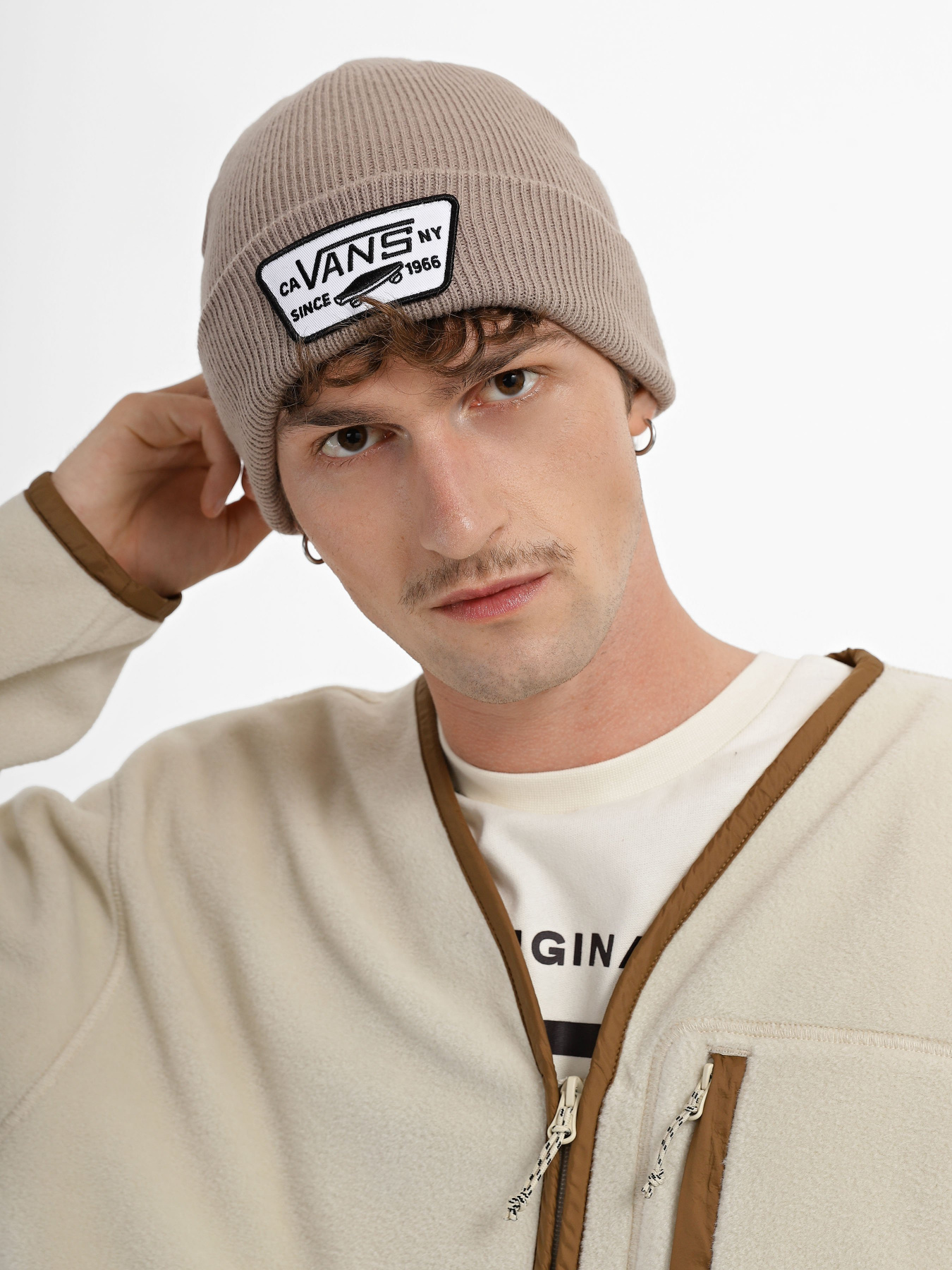 Шапка Vans Milford Beanie модель VN000UOUYEH1 Шапка Vans Milford Beanie модель VN000UOUYEH1 Фото