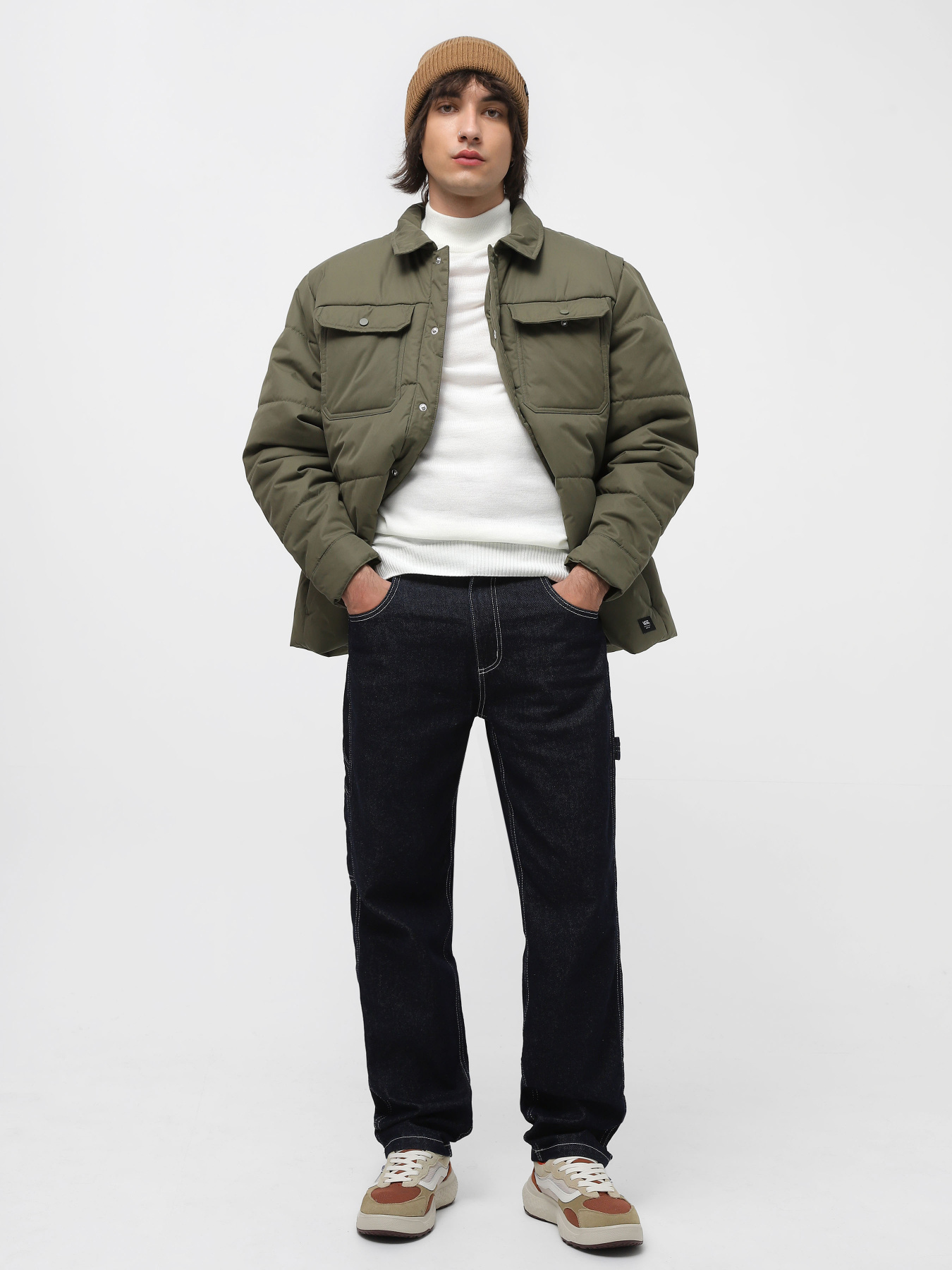 Куртки и дубленки Vans Davis Puffer MTE-1 модель VN0008JEKCZ1 Куртки и дубленки Vans Davis Puffer MTE-1 модель VN0008JEKCZ1 Фото