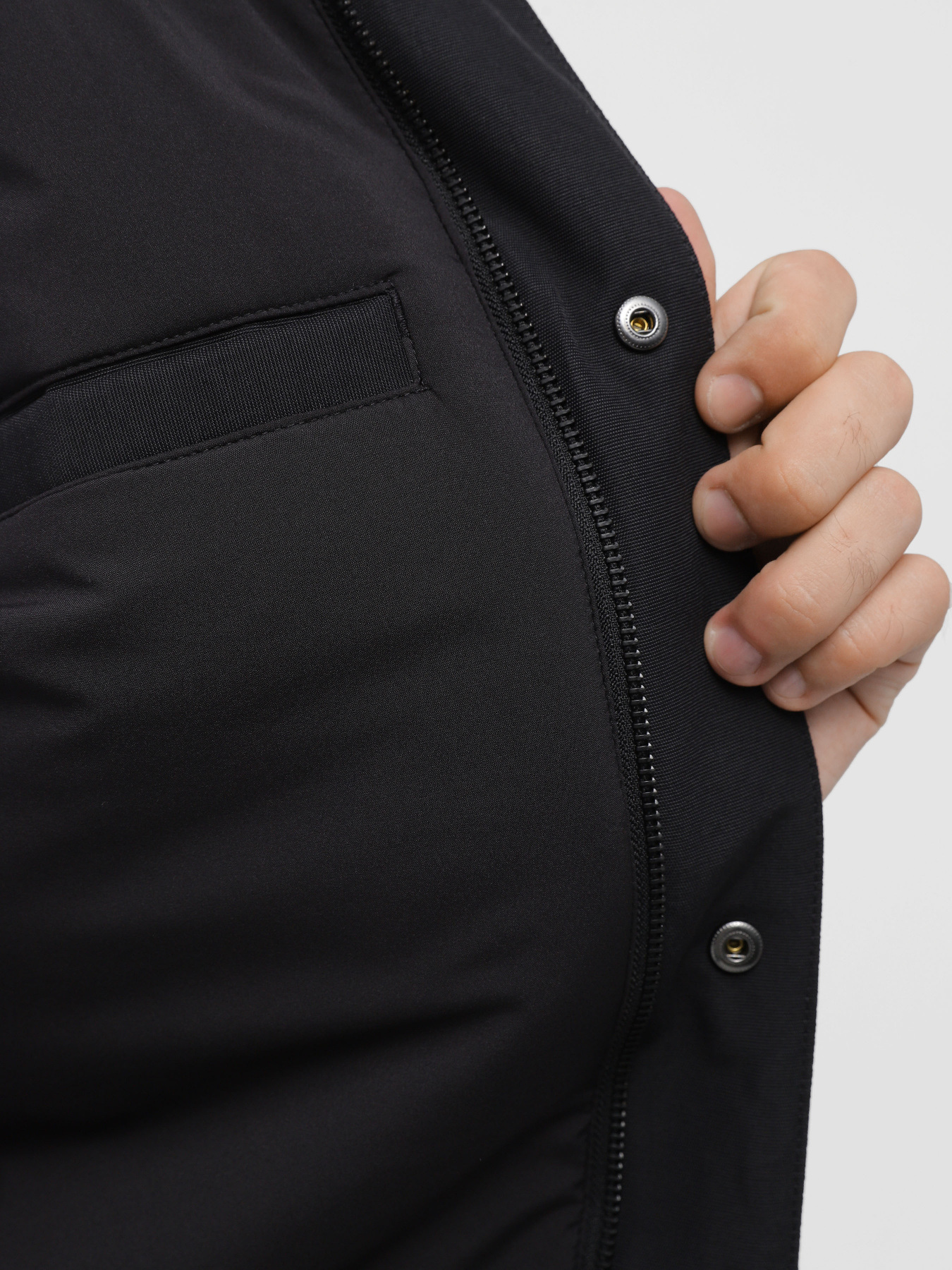 Зимова куртка Vans Drill Chore MTE-1 Long модель VN0008J9BLK1 Фото