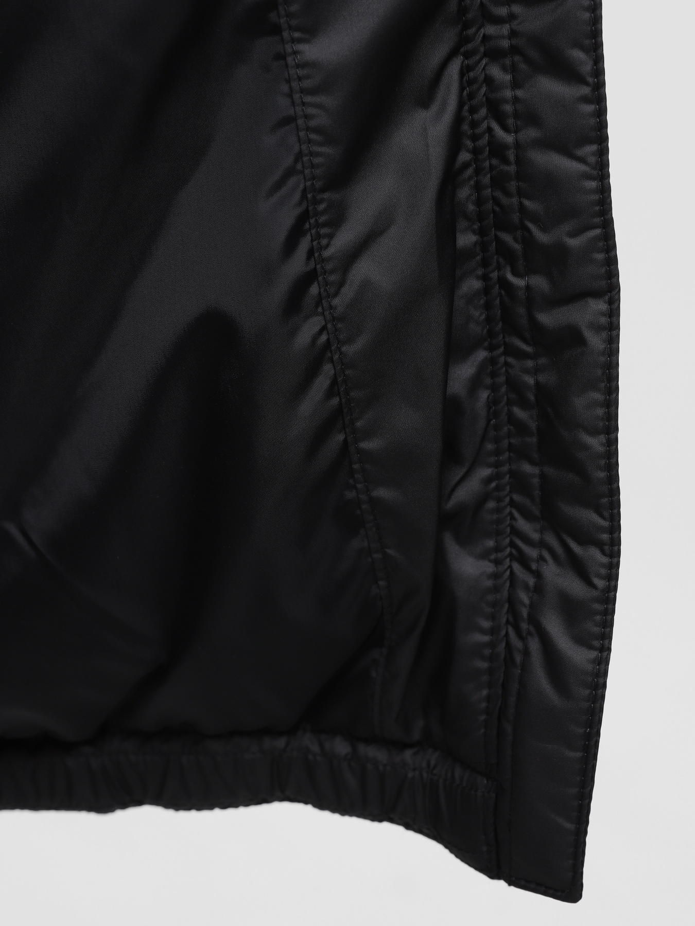 Зимова куртка Vans Norris Puffer MTE-1 модель VN0008JFBLK1 Фото