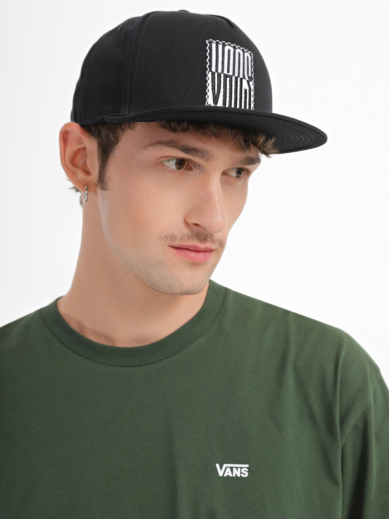 Кепка Vans WORLDWIDE модель VN0008PABLK1 Фото