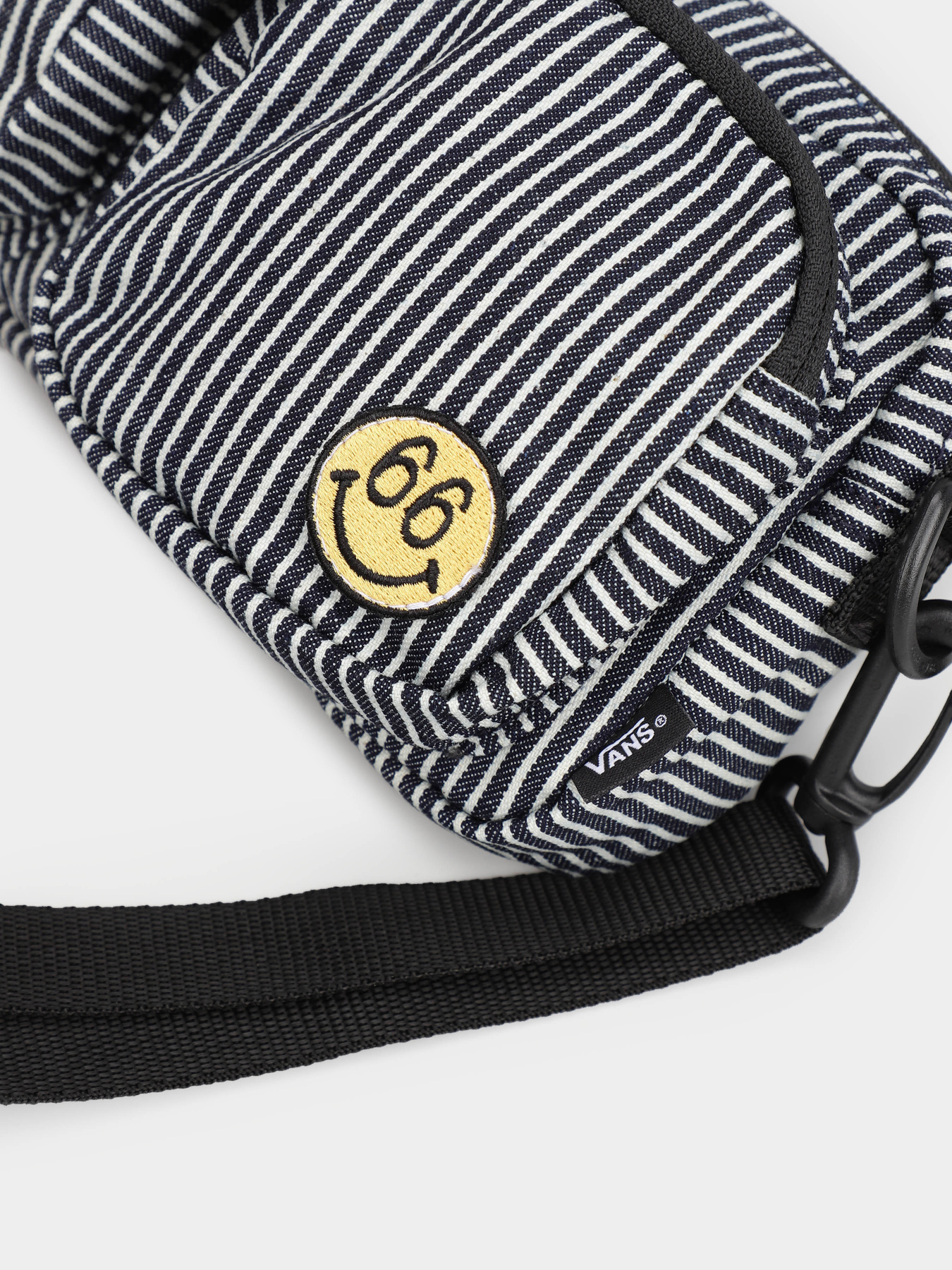 Поясна сумка Vans Dusk Downer Waist модель VN0007C7IND1 Поясна сумка Vans Dusk Downer Waist модель VN0007C7IND1 Фото