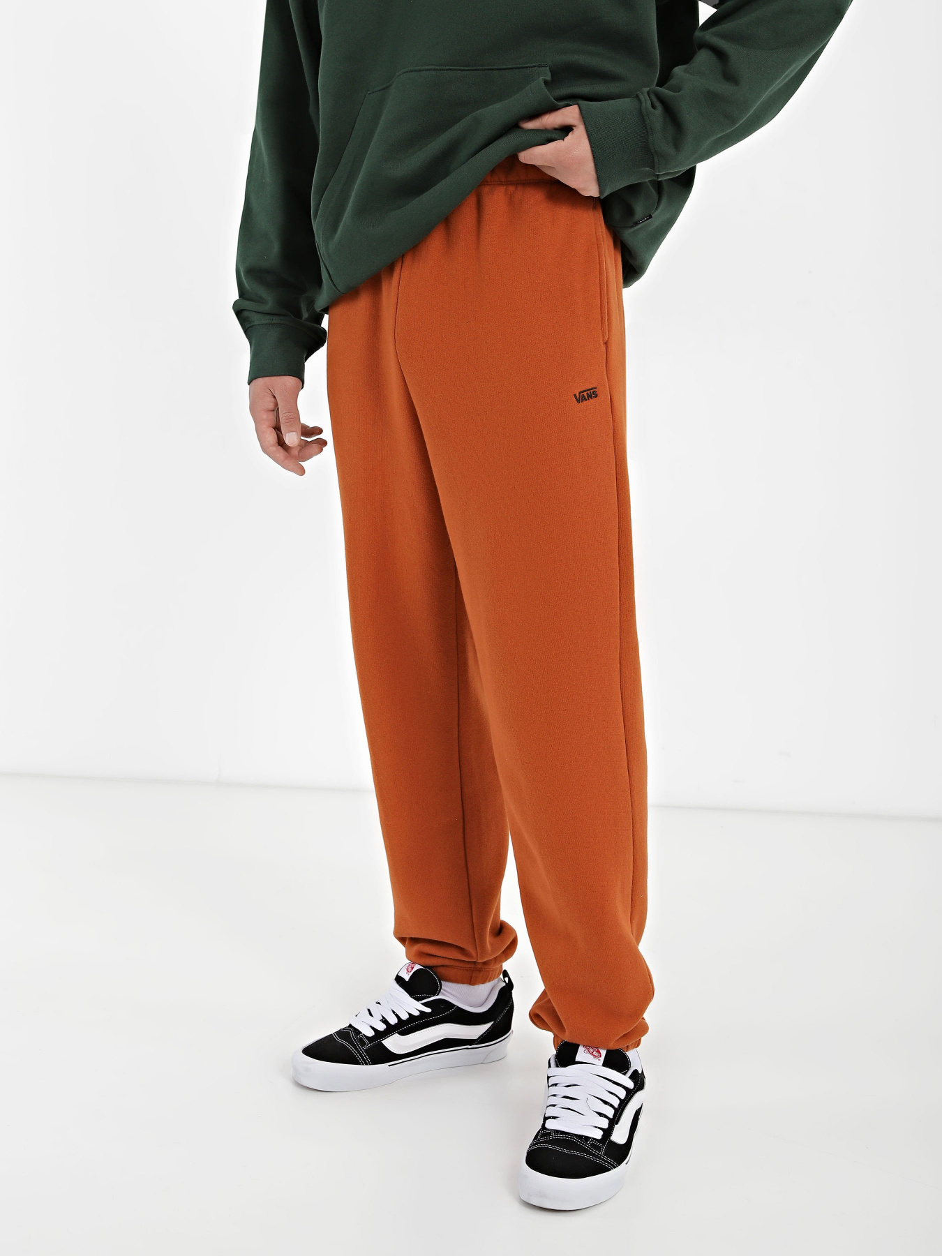 Спортивні штани Vans ComfyCush модель VN0A7ROXCKN1 Фото