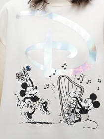 Свитшот Vans x Disney Swan Song Oversized модель VN000FZE3KS1 Свитшот Vans x Disney Swan Song Oversized модель VN000FZE3KS1 Фото