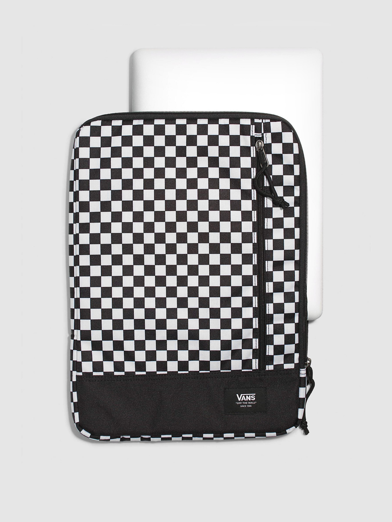 Сумка для ноутбука Vans Padded Laptop Sleeve модель VN0A7SAPHU01 Фото