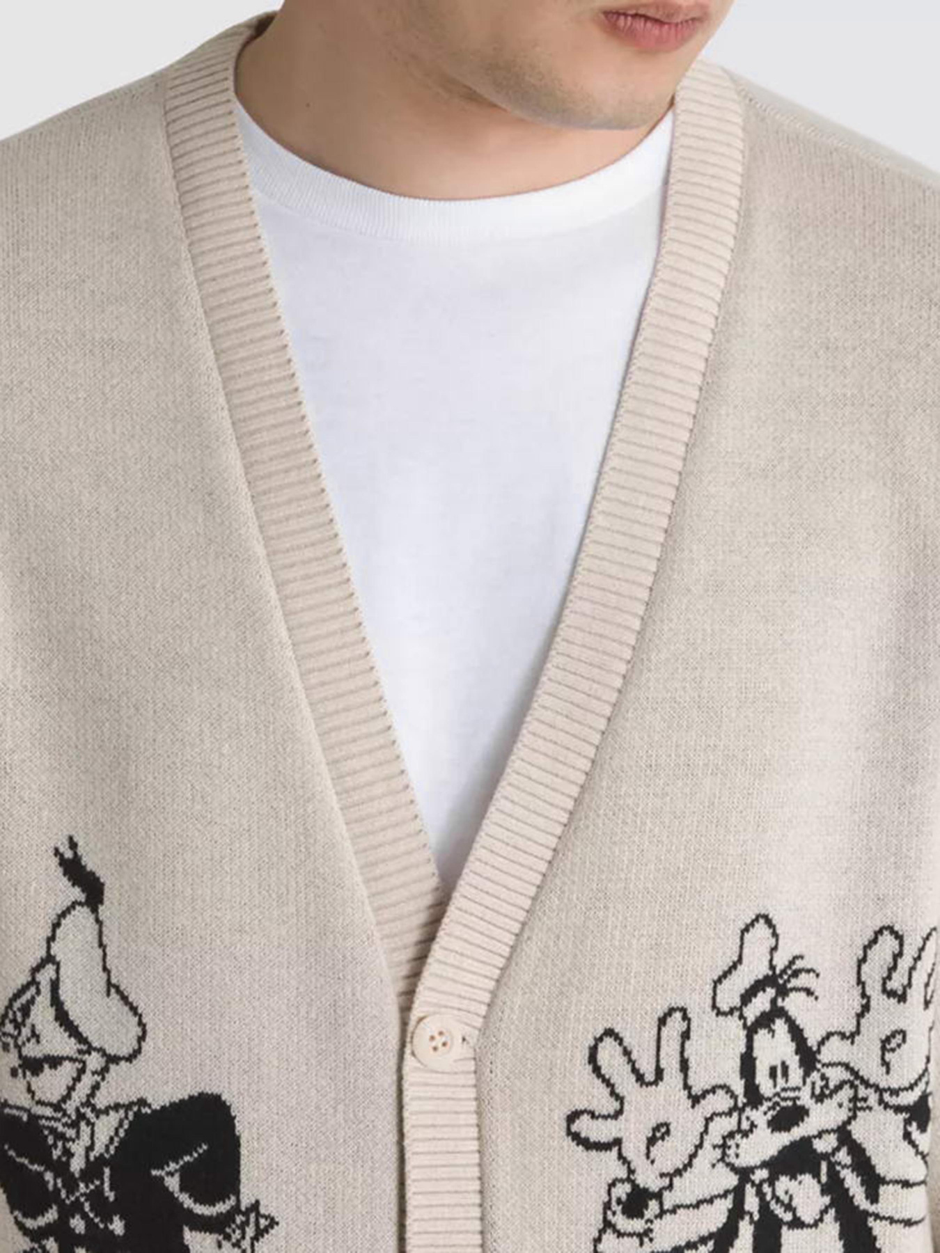 Кардиган Vans x Disney Club модель VN000FZP2N11 Кардиган Vans x Disney Club модель VN000FZP2N11 Фото