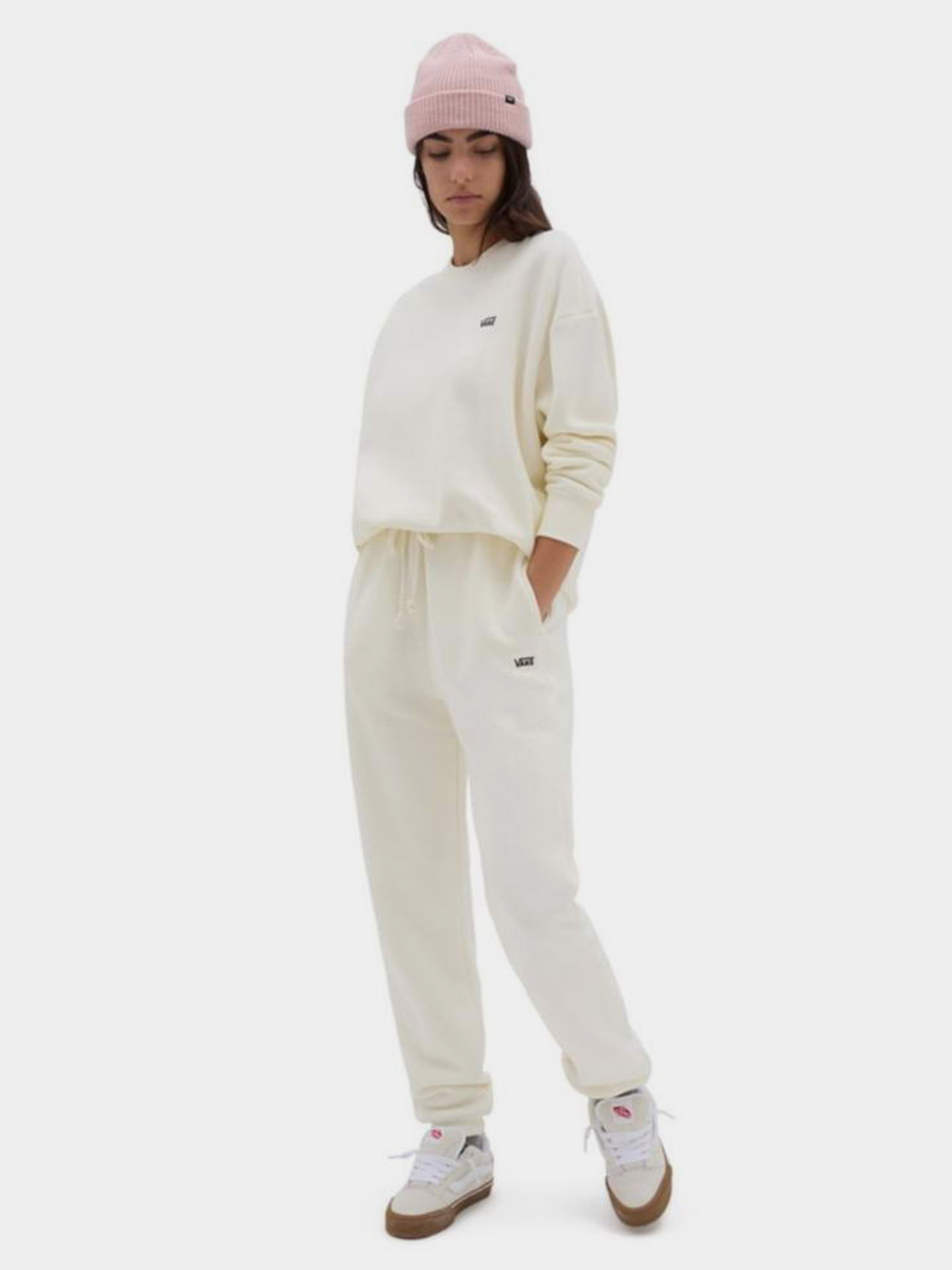 Штаны спортивные Vans ComfyCush Relaxed модель VN0A7ROXFS81 Фото